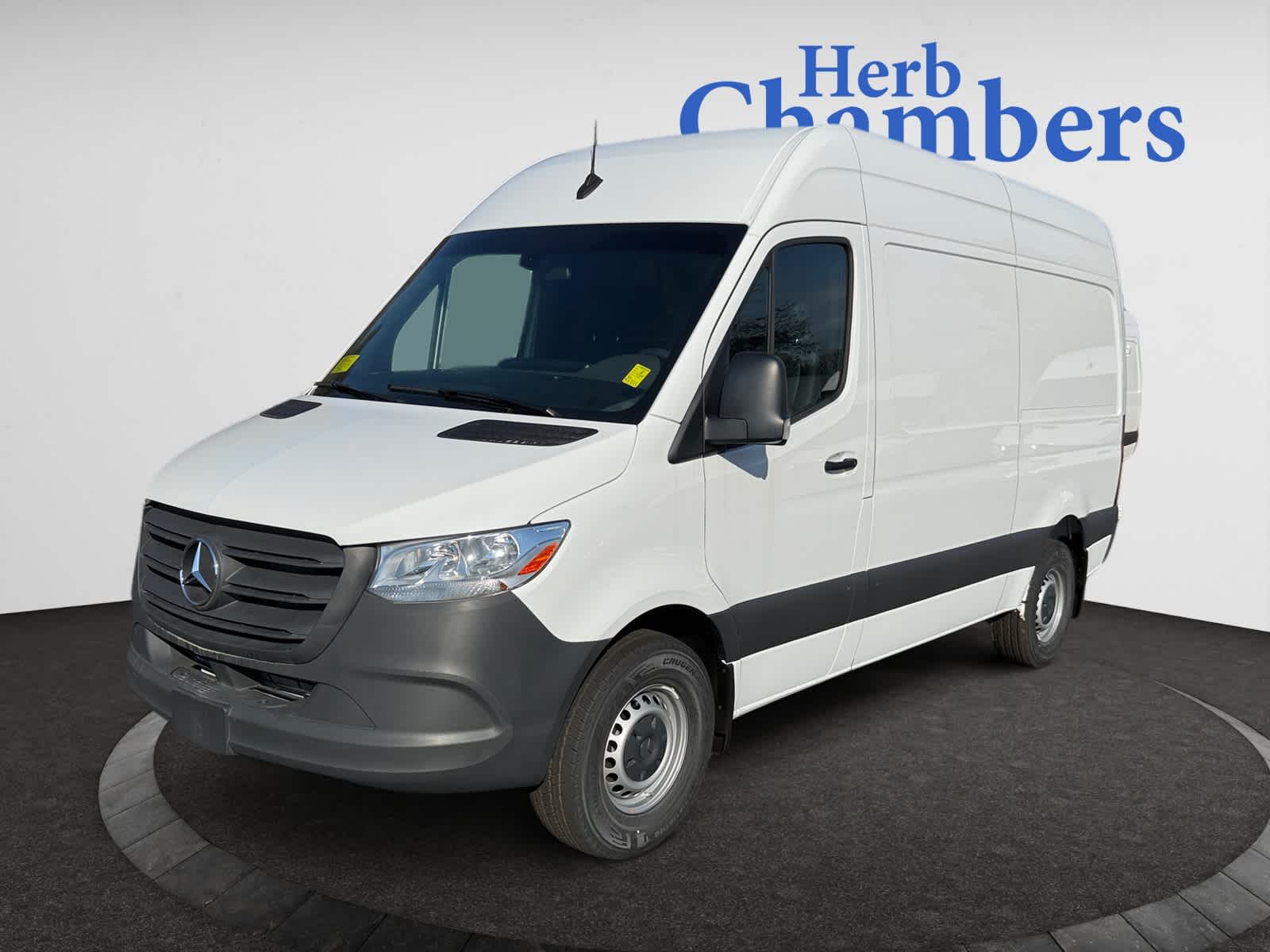 new 2024 Mercedes-Benz Sprinter car