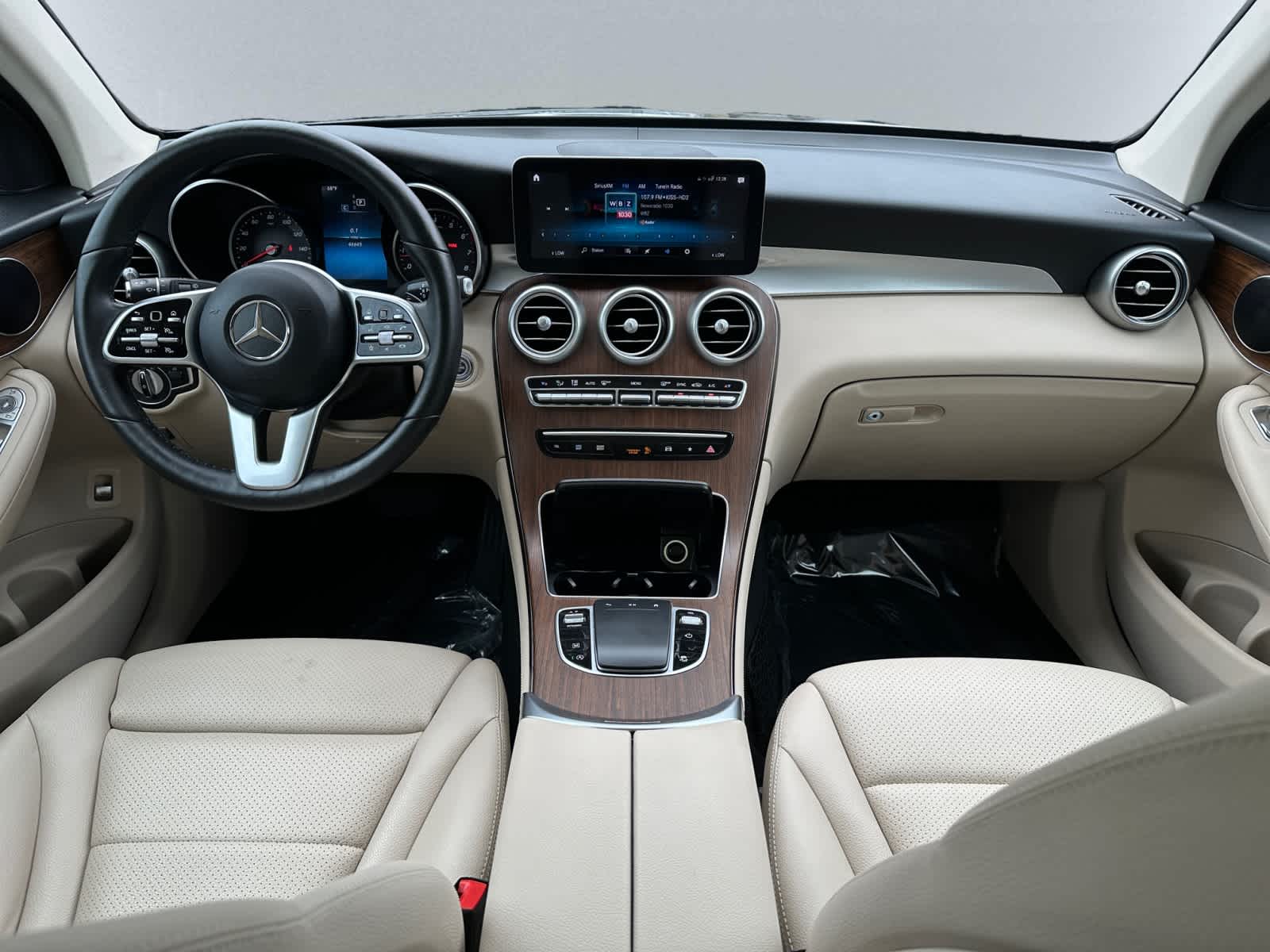 used 2020 Mercedes-Benz GLC 300 car, priced at $28,798