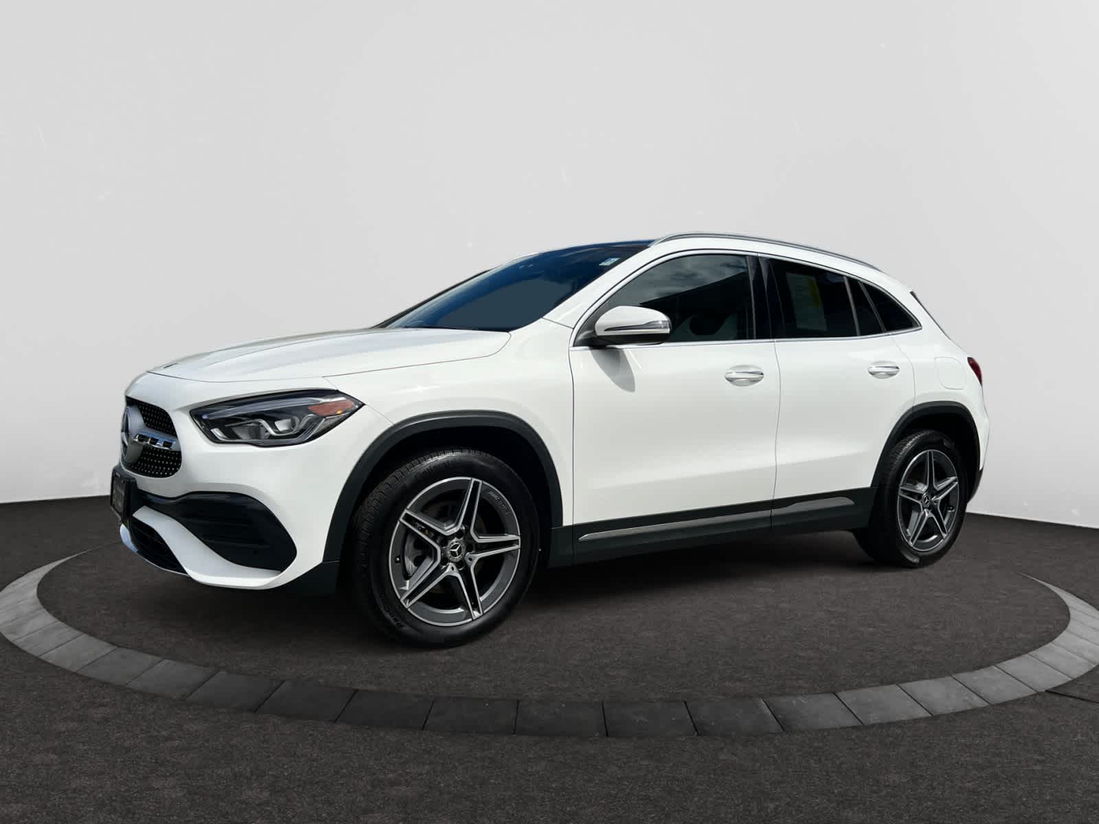 used 2021 Mercedes-Benz GLA 250 car, priced at $31,998