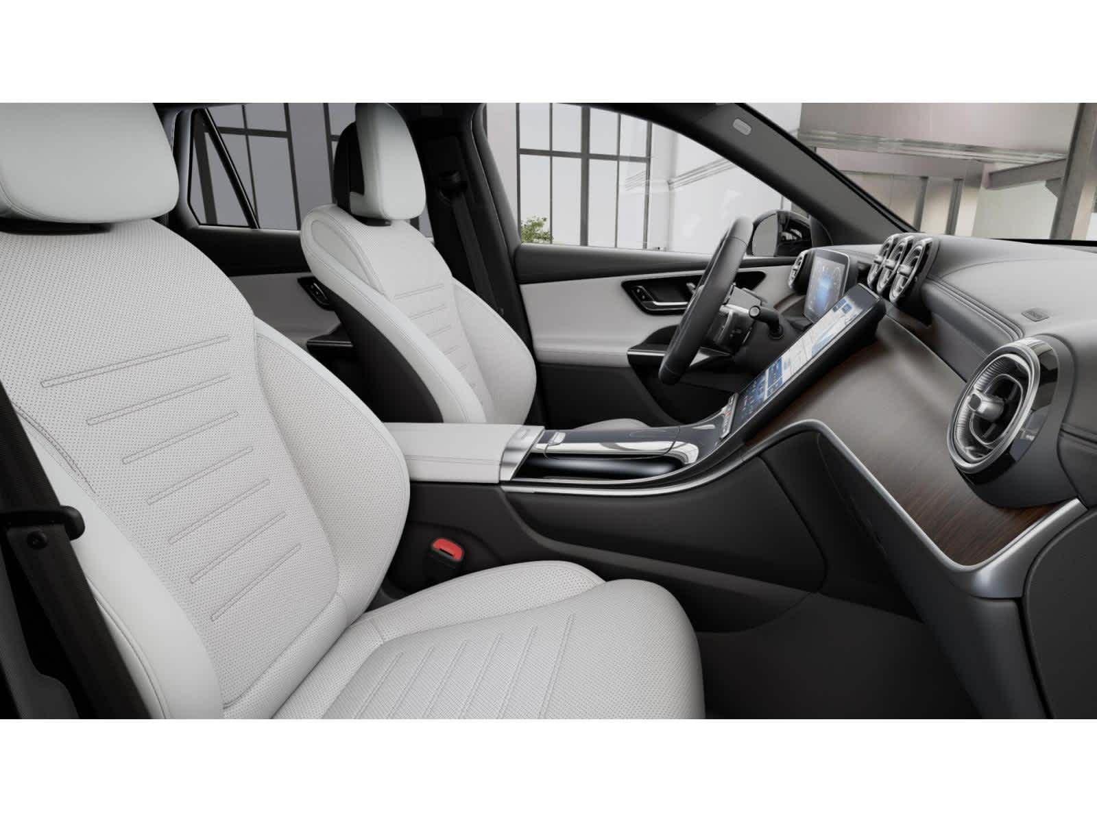 new 2025 Mercedes-Benz GLC 300 car