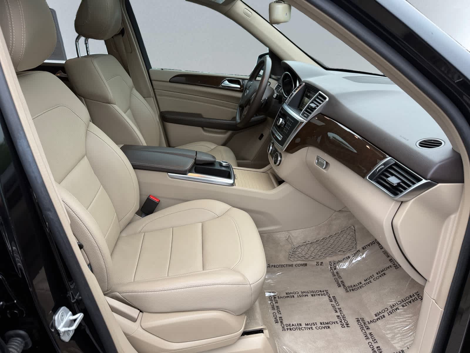 used 2015 Mercedes-Benz M-Class car, priced at $14,998