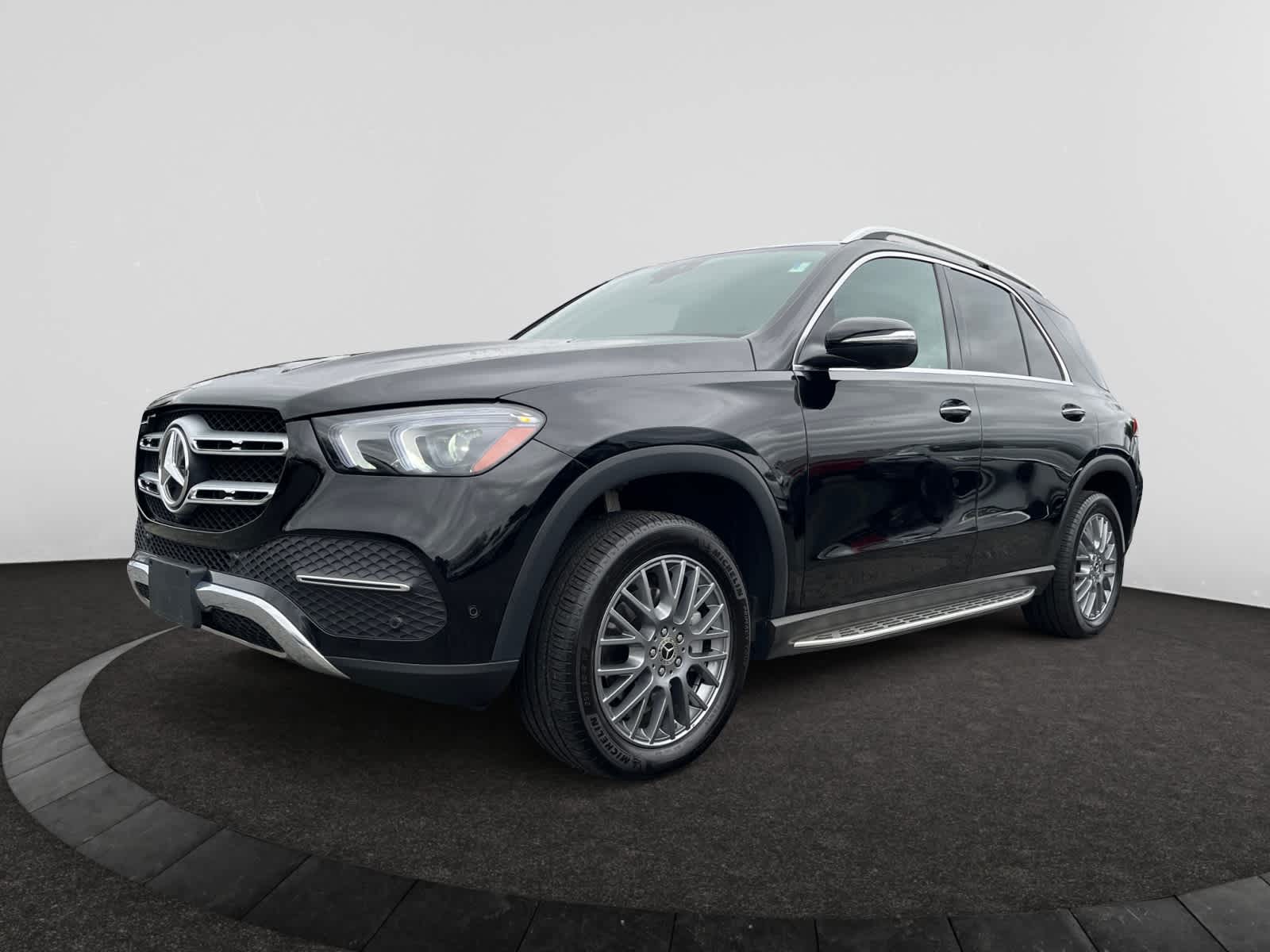used 2021 Mercedes-Benz GLE 350 car, priced at $48,798