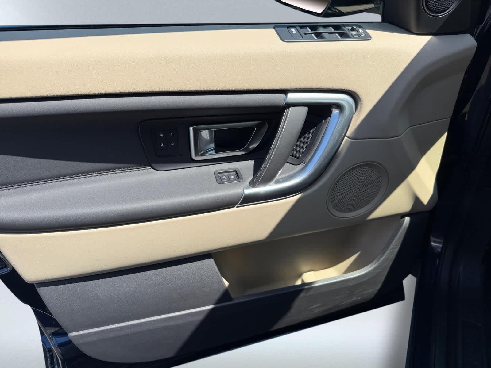 used 2017 Land Rover Discovery Sport car, priced at $14,998