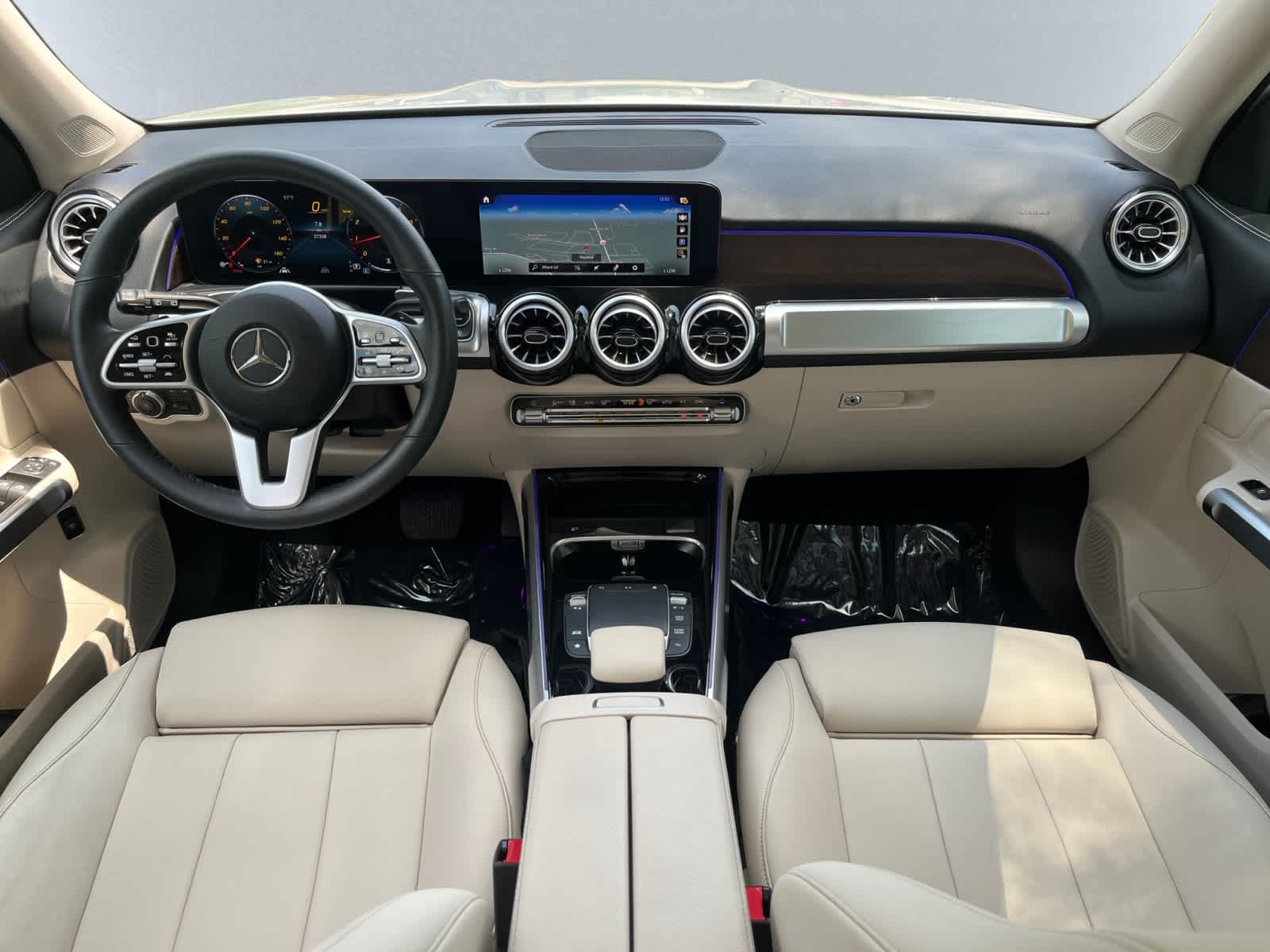 used 2022 Mercedes-Benz GLB 250 car, priced at $32,488