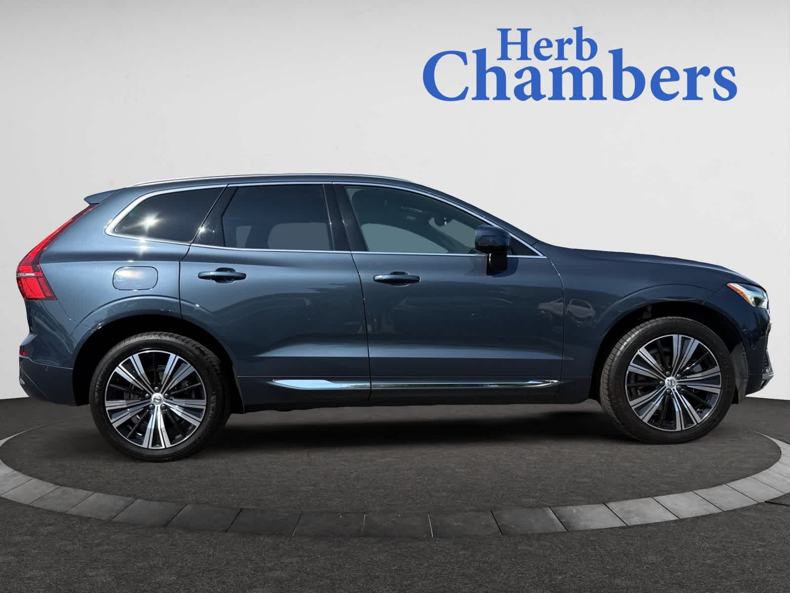 used 2022 Volvo XC60 car, priced at $39,488