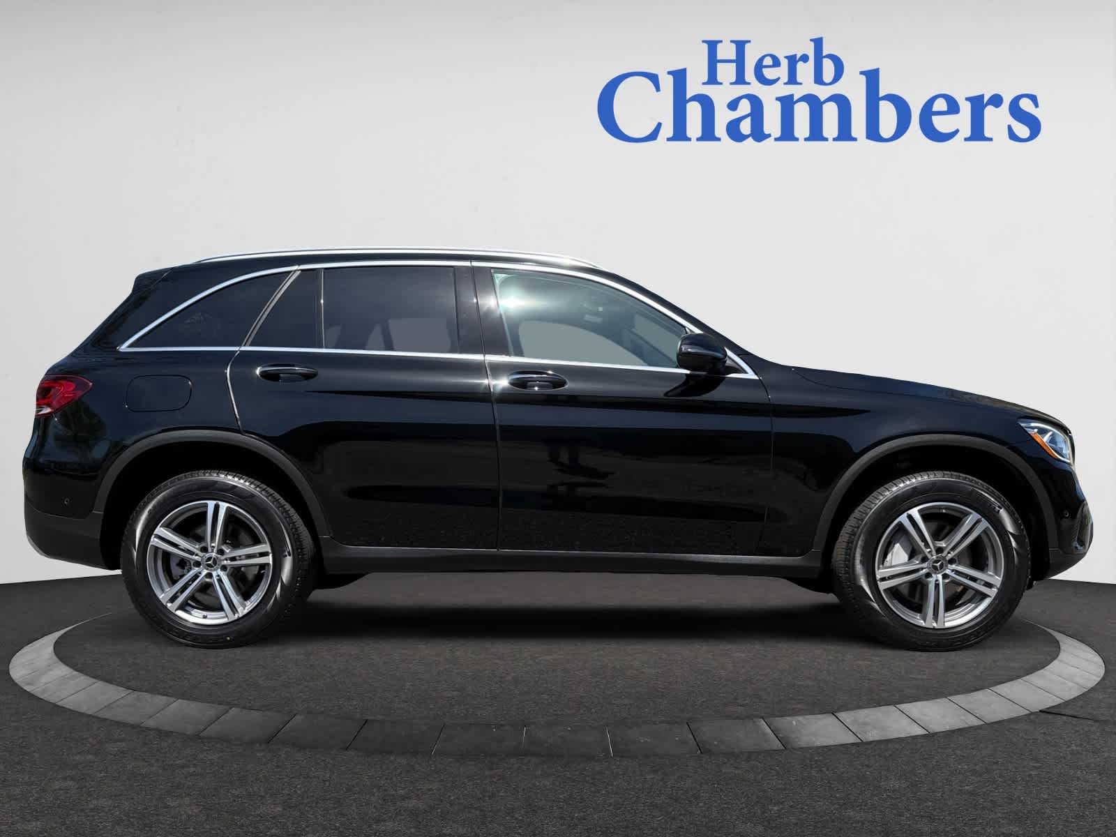 used 2022 Mercedes-Benz GLC 300 car, priced at $35,988
