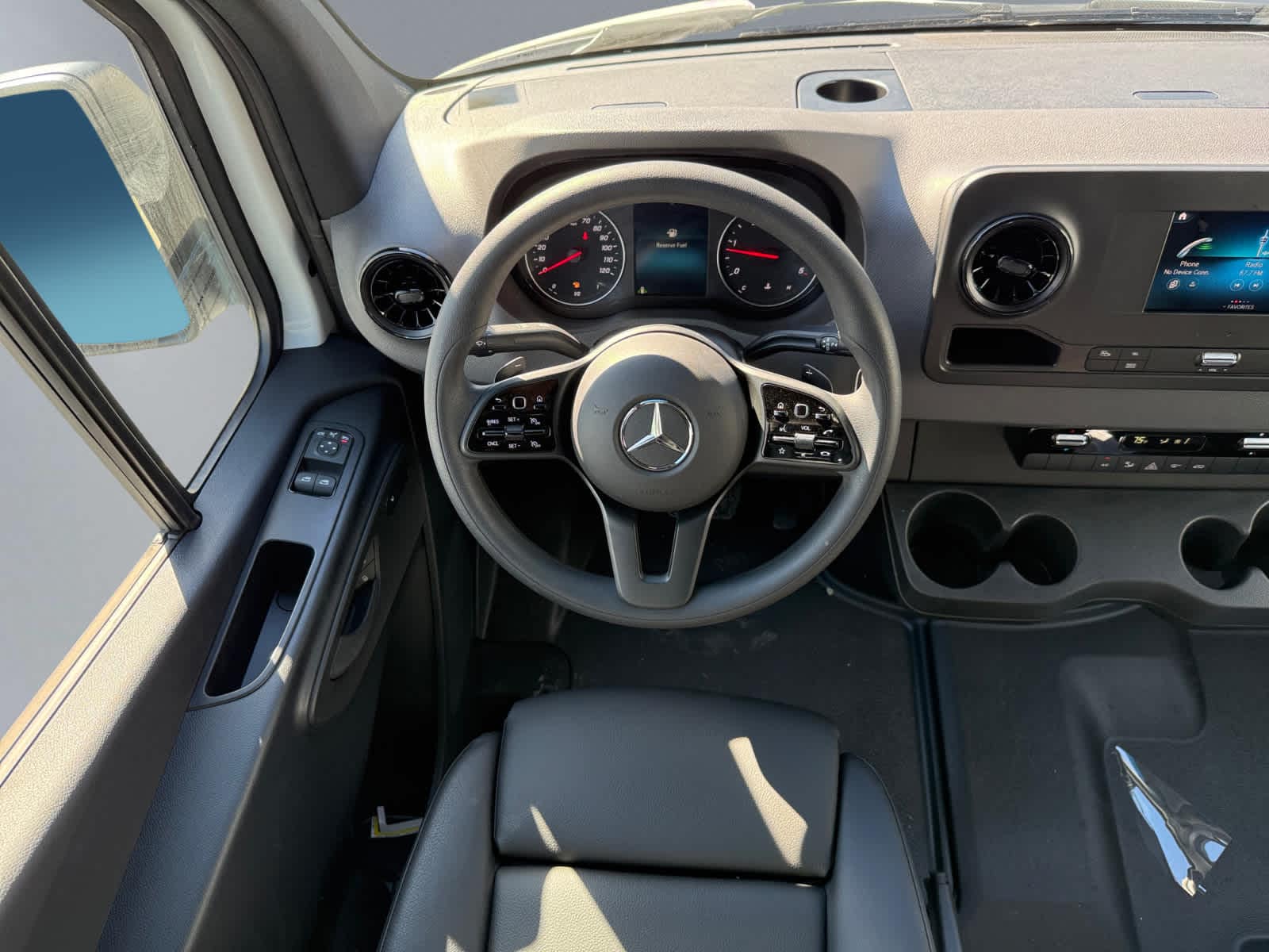 new 2024 Mercedes-Benz Sprinter car