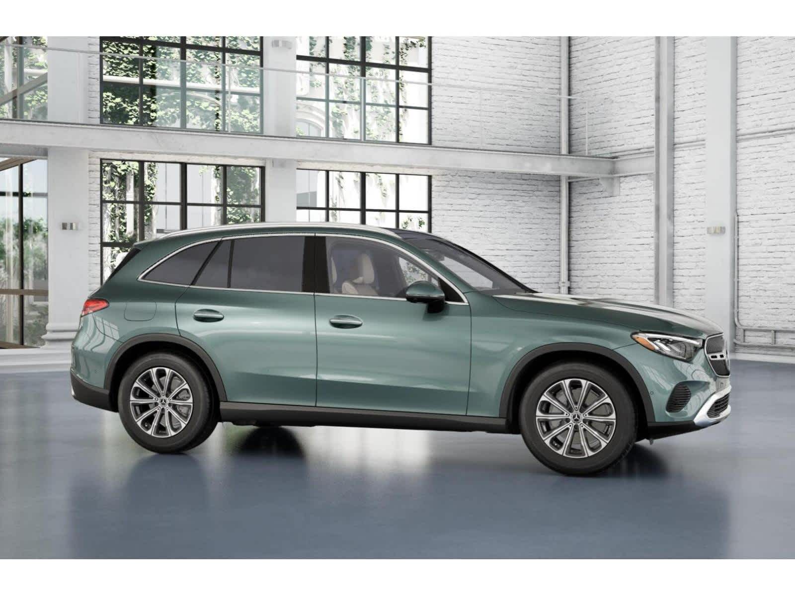 new 2025 Mercedes-Benz GLC 300 car