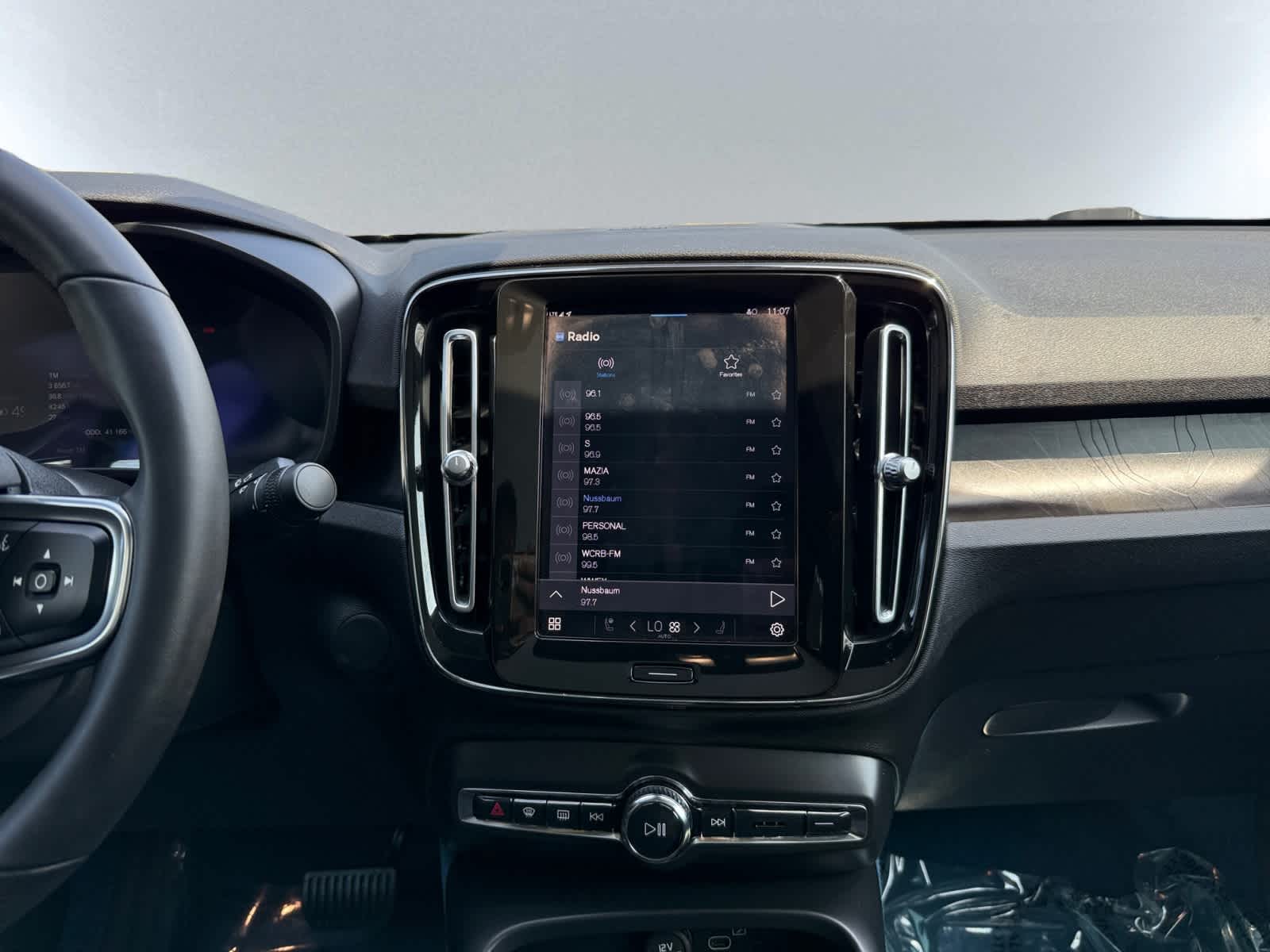 used 2023 Volvo C40 Recharge Pure Electric car, priced at $30,988