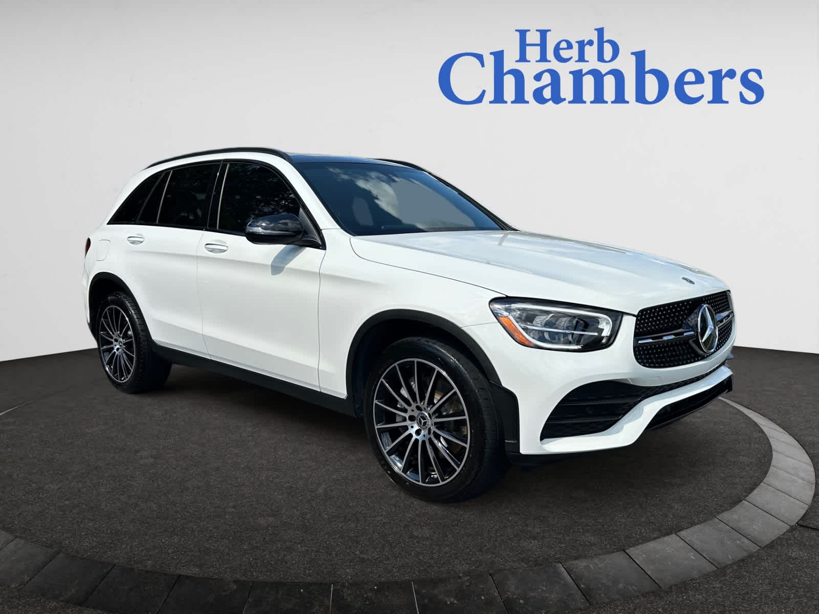 used 2020 Mercedes-Benz GLC 300 car, priced at $31,998