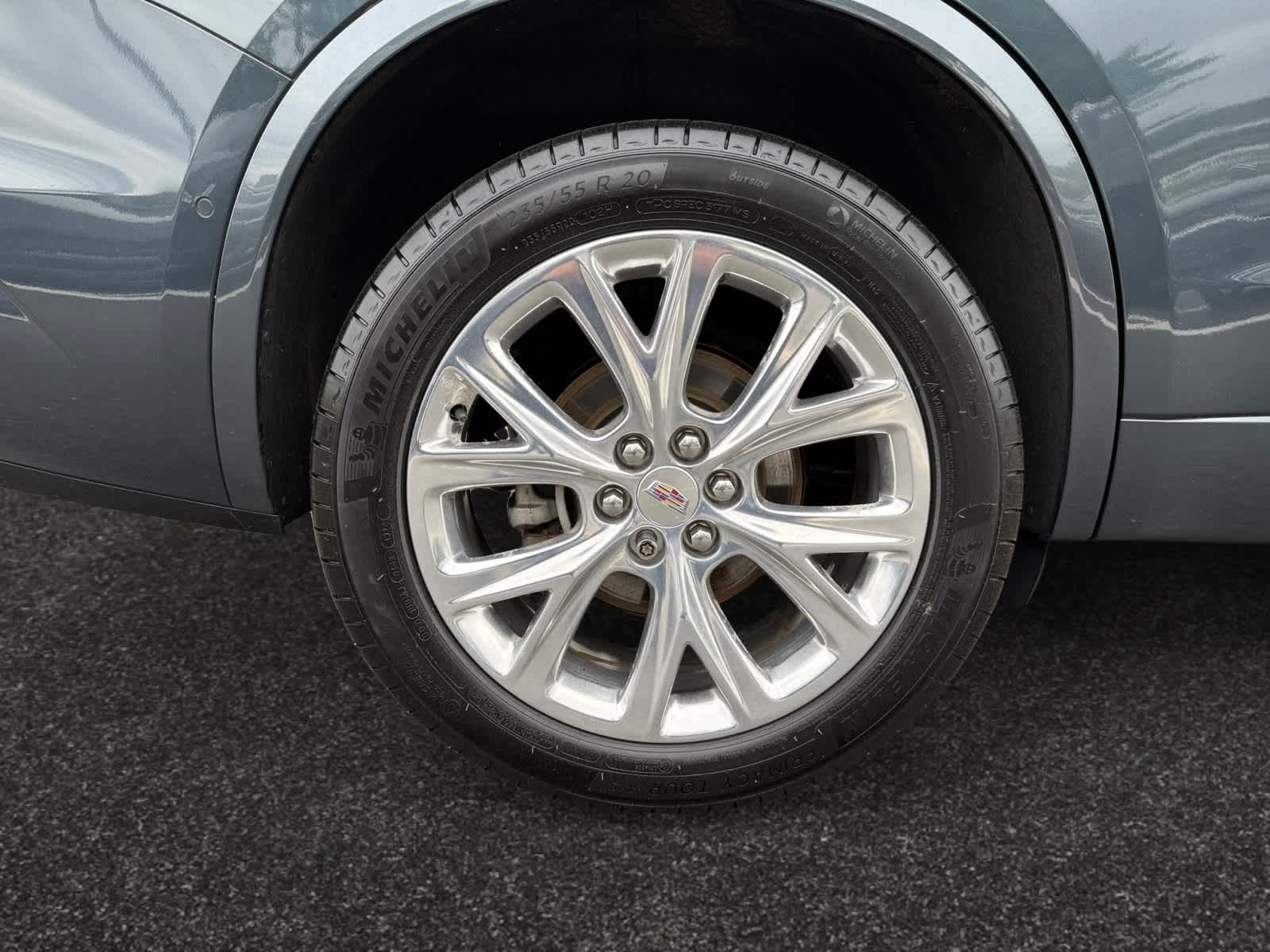 used 2020 Cadillac XT6 car, priced at $31,488
