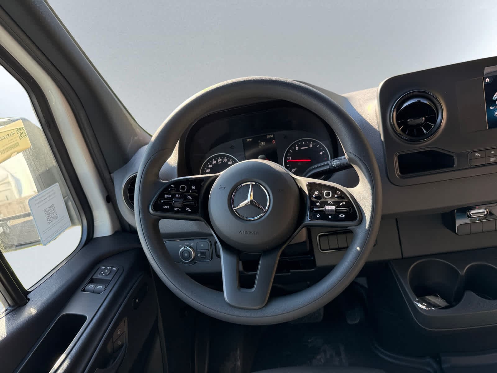 new 2024 Mercedes-Benz Sprinter car