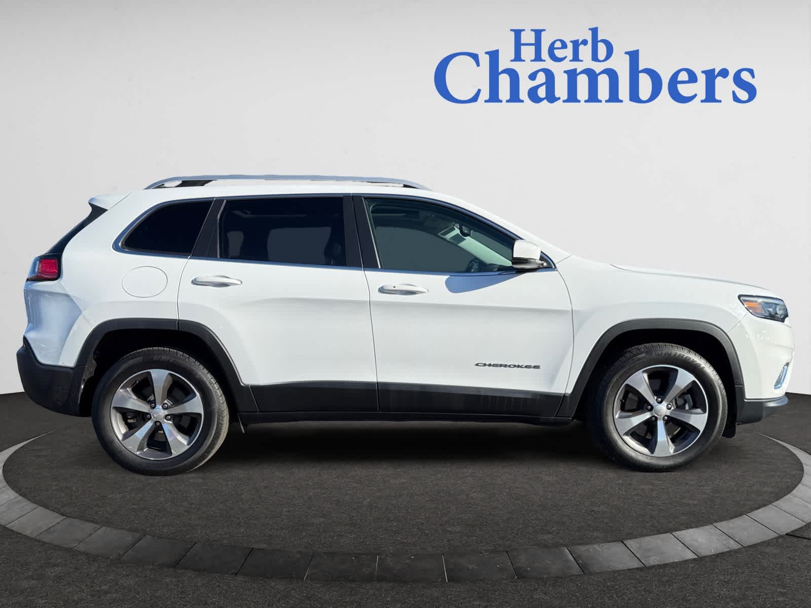 used 2019 Jeep Cherokee car, priced at $19,478