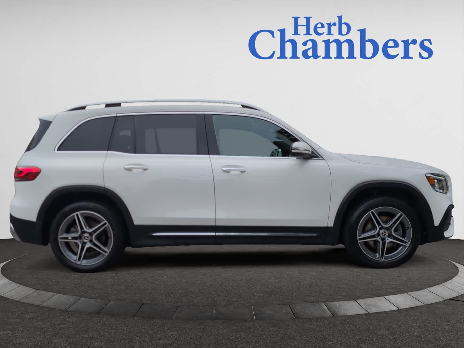 used 2022 Mercedes-Benz GLB 250 car, priced at $31,488