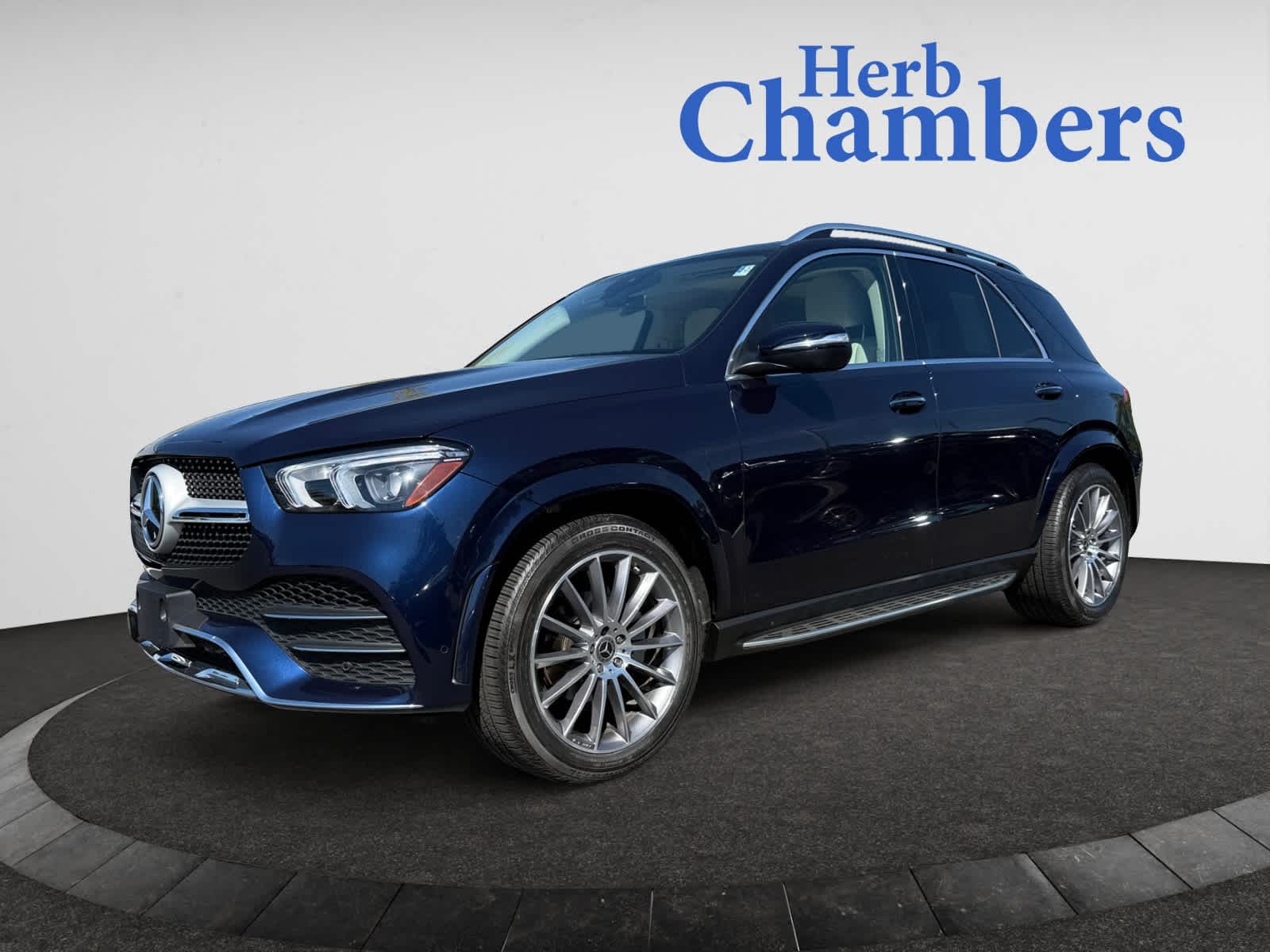 used 2022 Mercedes-Benz GLE 350 car, priced at $47,998