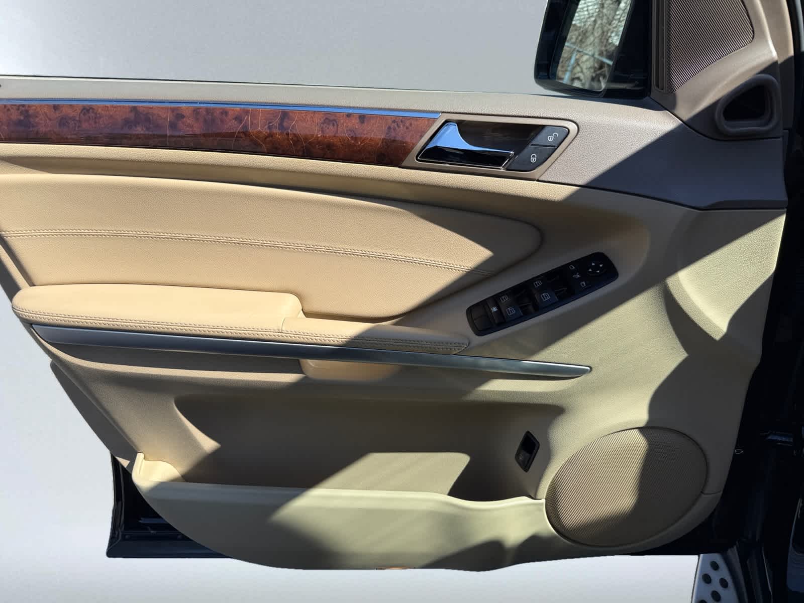 used 2011 Mercedes-Benz M-Class car, priced at $9,988