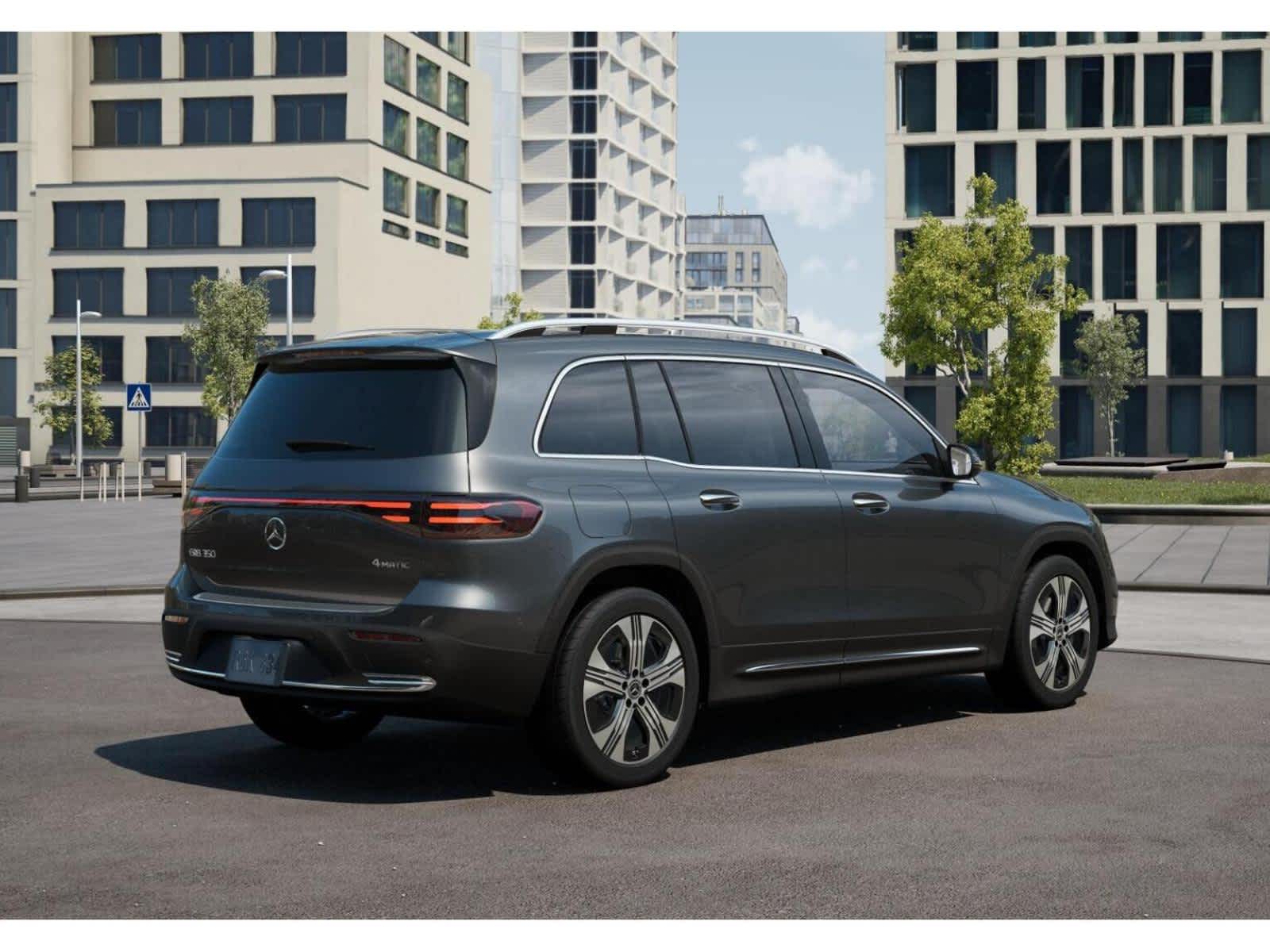 new 2025 Mercedes-Benz EQB 350 car