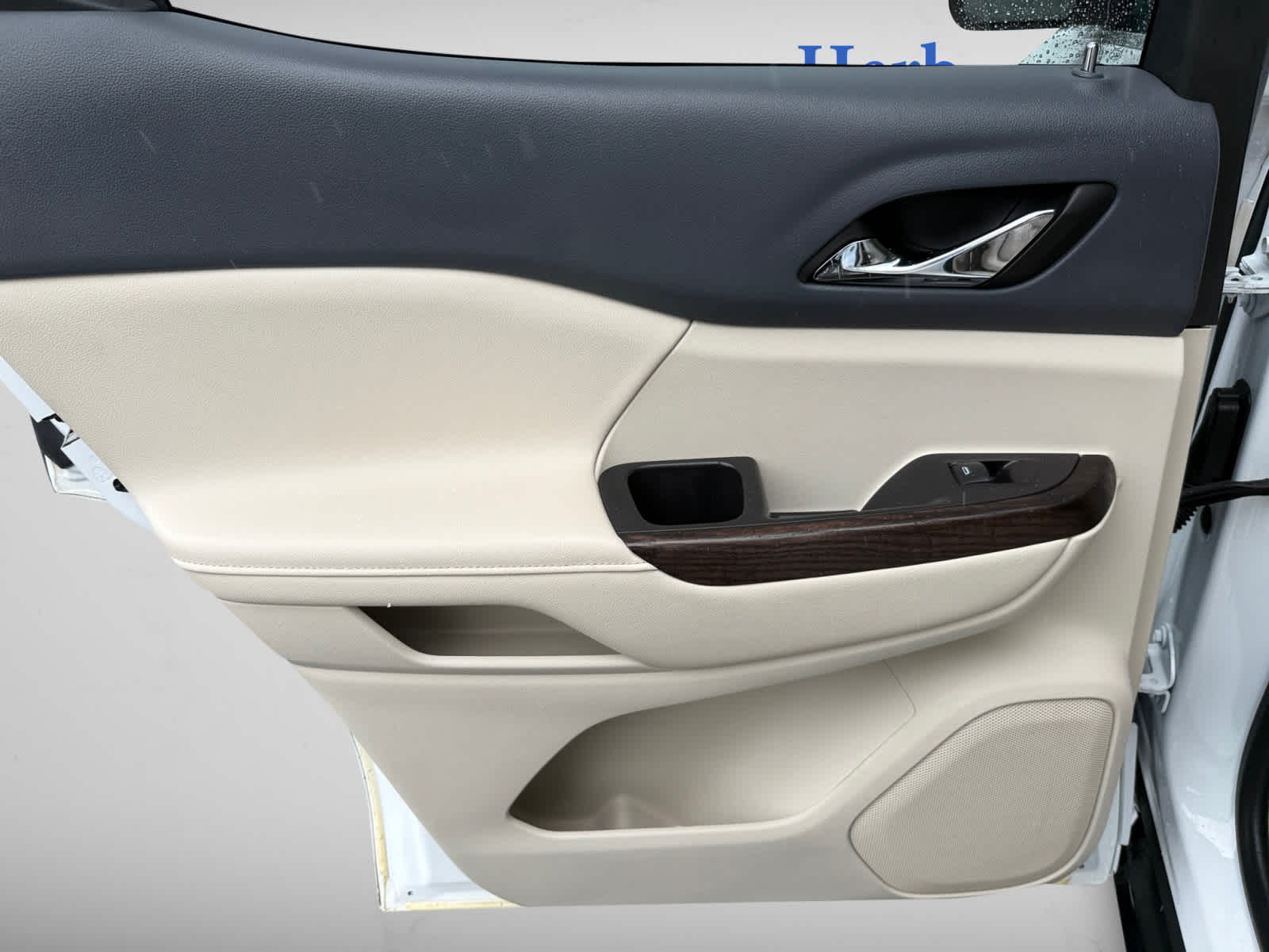 used 2021 GMC Acadia car, priced at $29,488