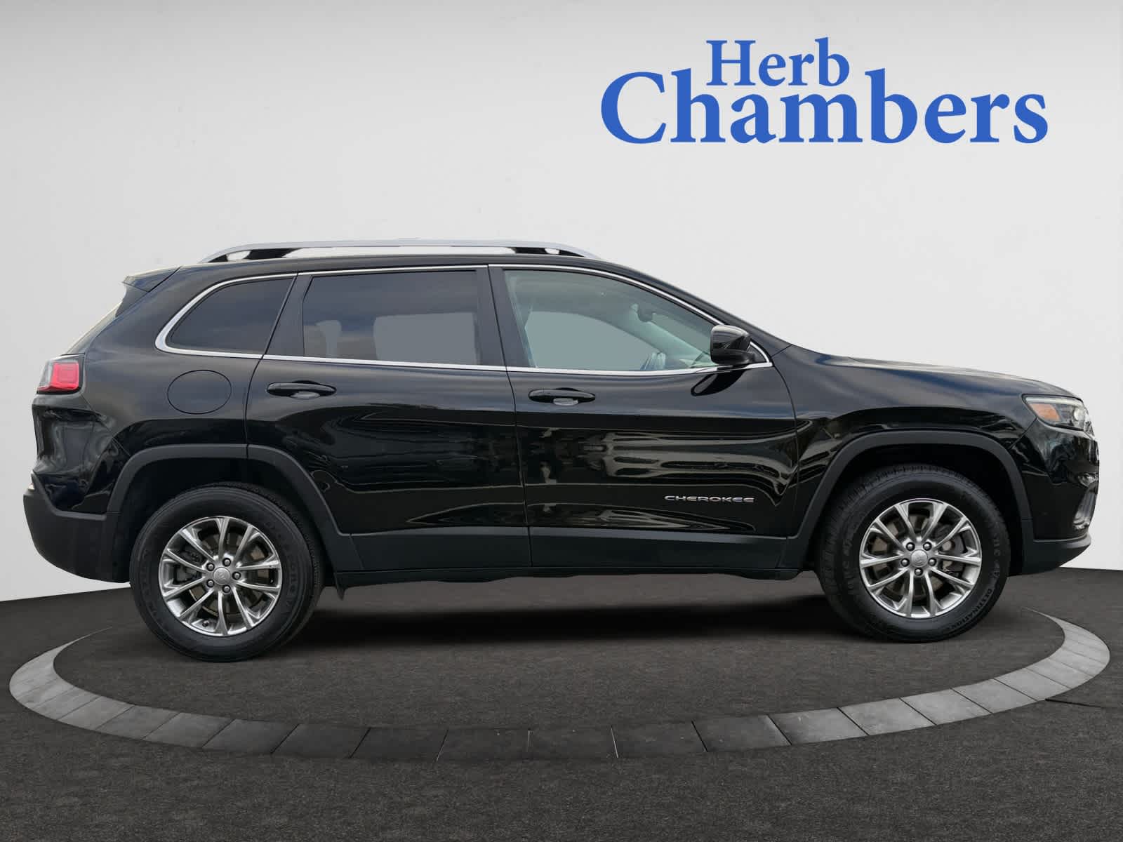 used 2019 Jeep Cherokee car, priced at $16,998