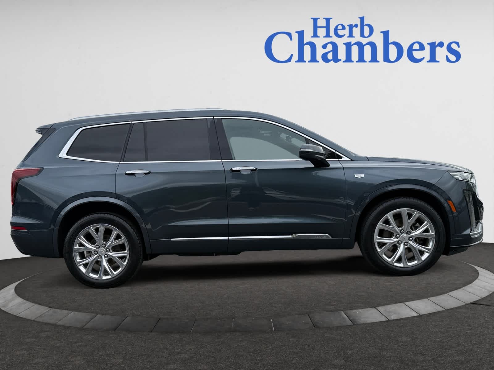used 2020 Cadillac XT6 car, priced at $31,488
