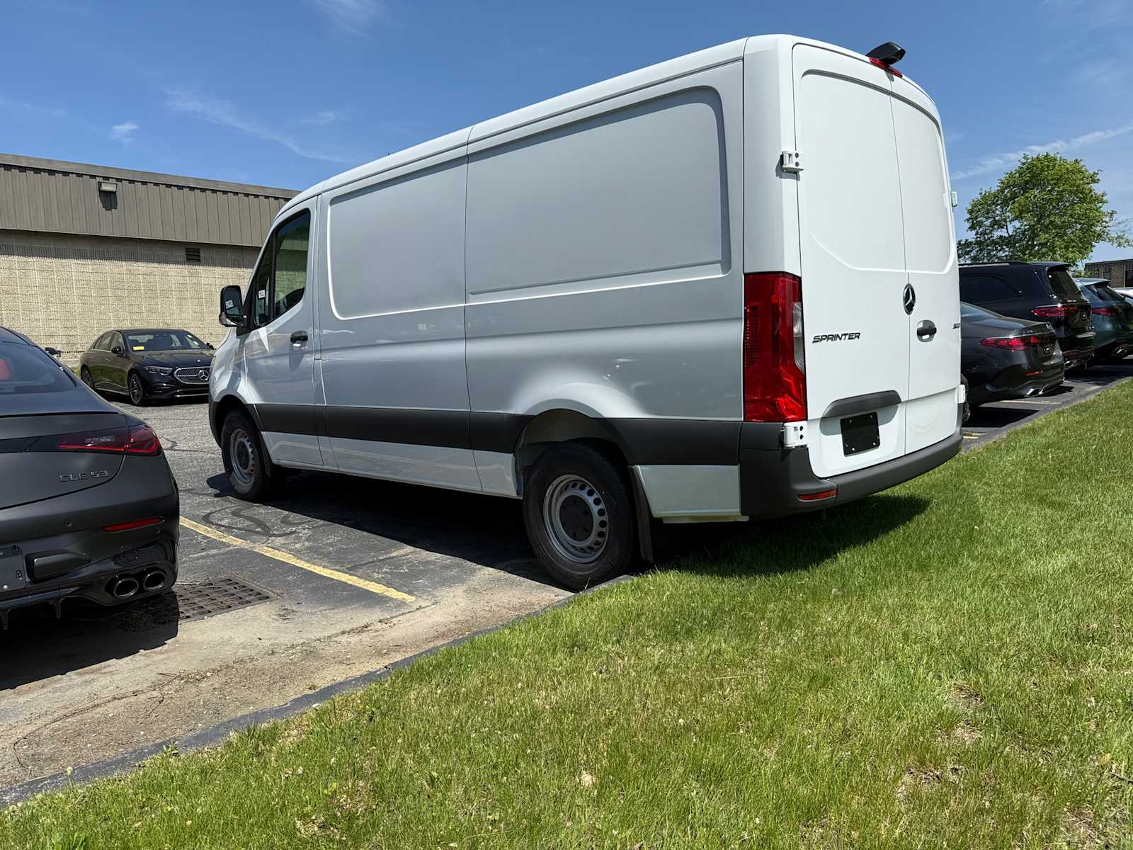 new 2025 Mercedes-Benz Sprinter 2500 car