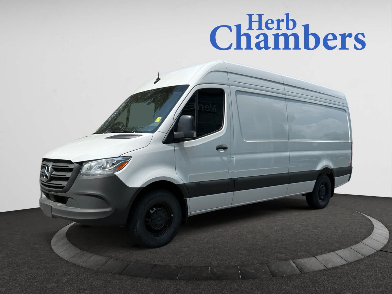 new 2025 Mercedes-Benz Sprinter car