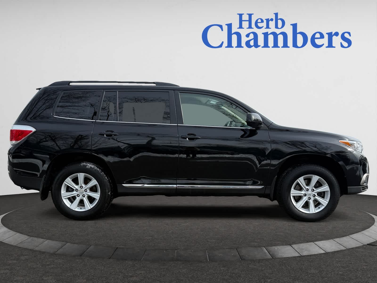 used 2013 Toyota Highlander car, priced at $15,488