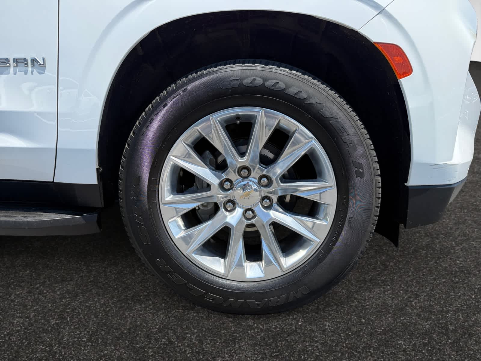 used 2021 Chevrolet Suburban car, priced at $39,988