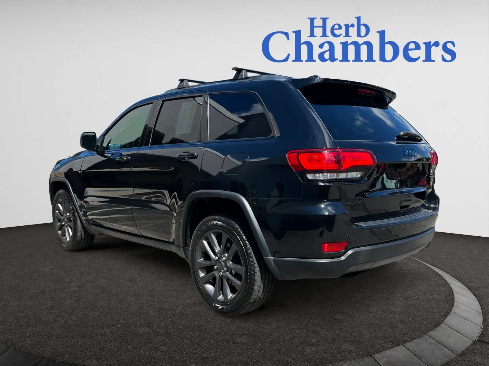 used 2018 Jeep Grand Cherokee car, priced at $19,798