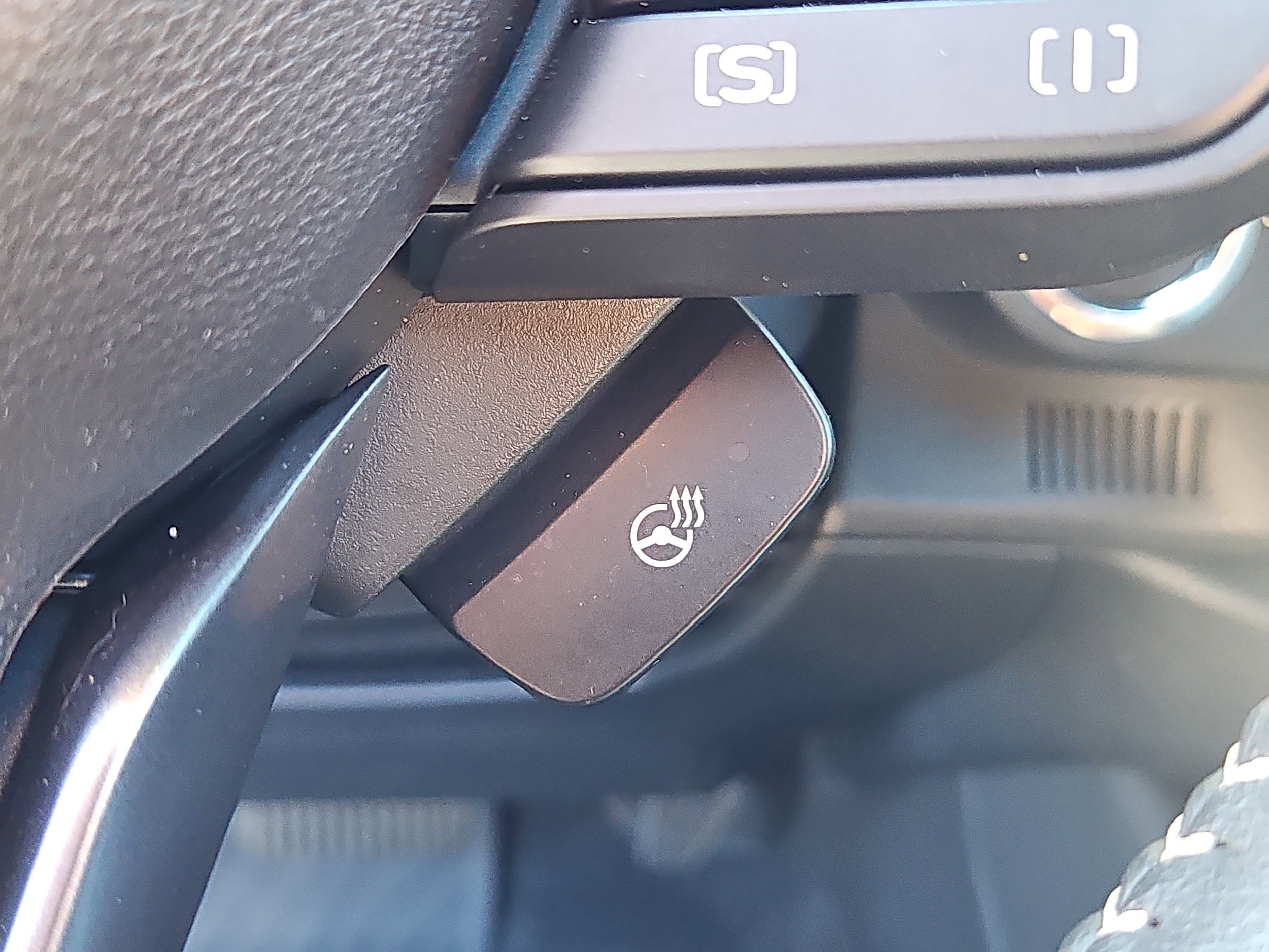 used 2025 Subaru Forester car, priced at $37,990