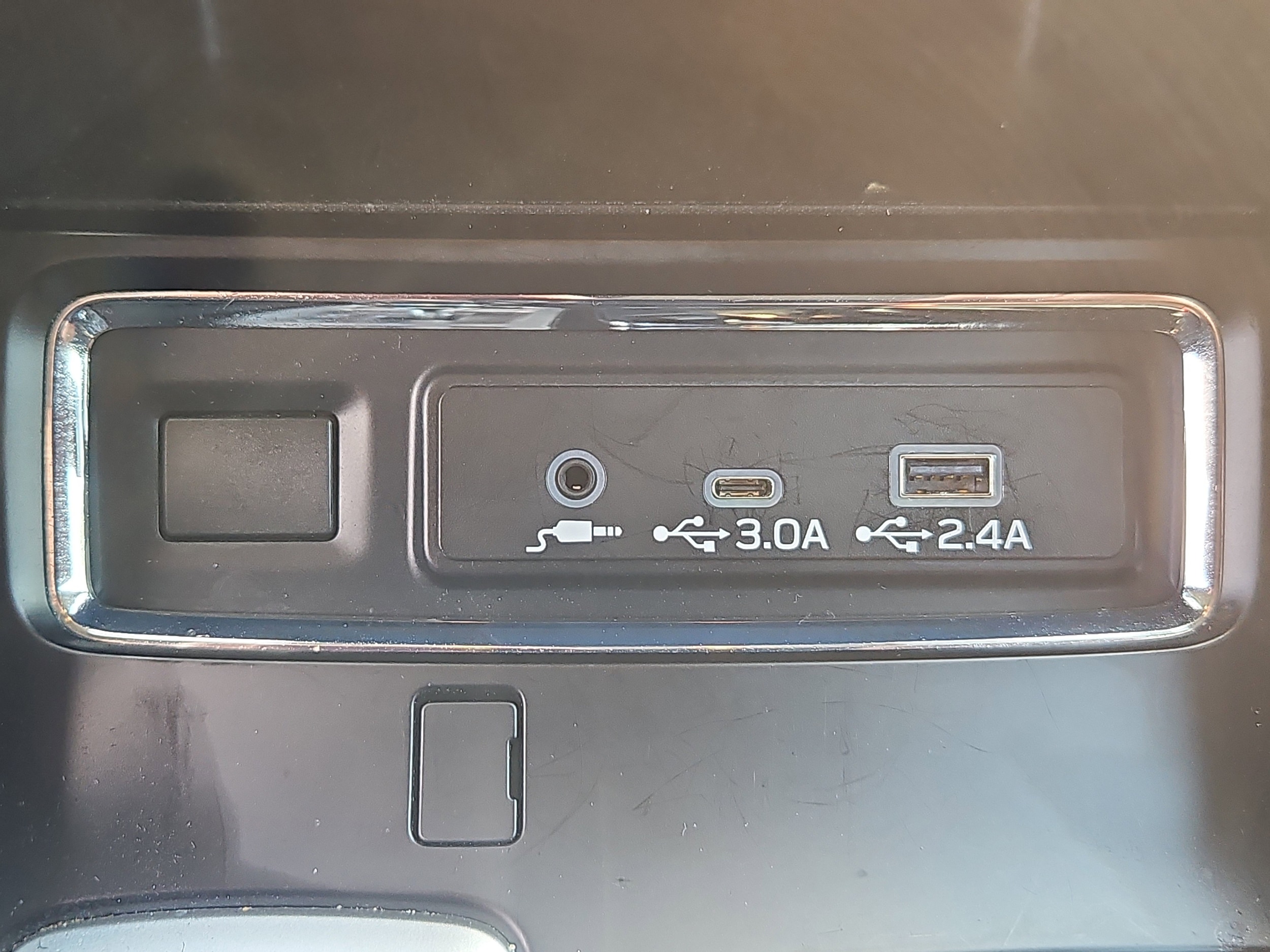 used 2024 Subaru Ascent car, priced at $35,990