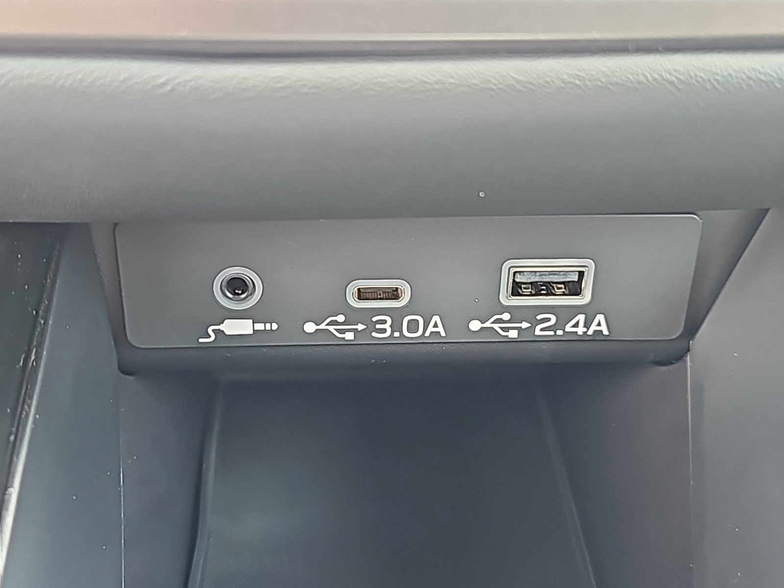 new 2025 Subaru Legacy car, priced at $30,327