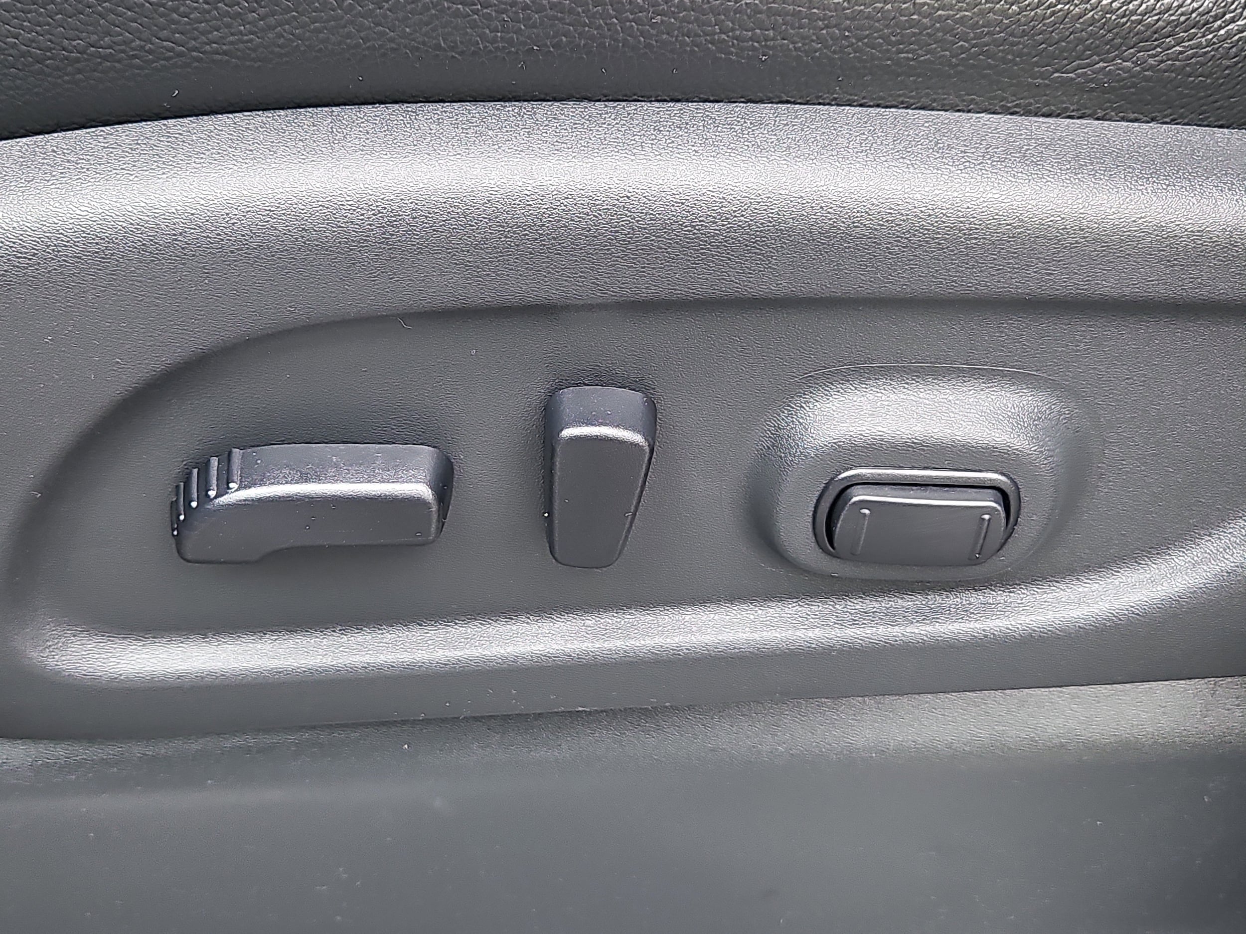 used 2018 Nissan Titan car, priced at $27,638