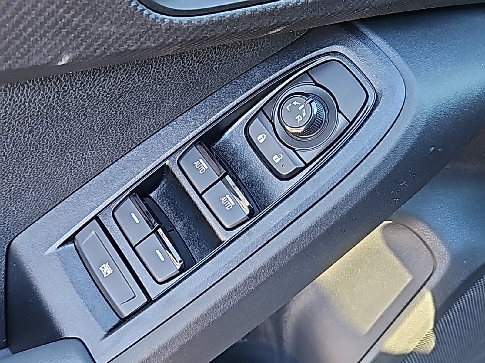 new 2025 Subaru Crosstrek car, priced at $32,051