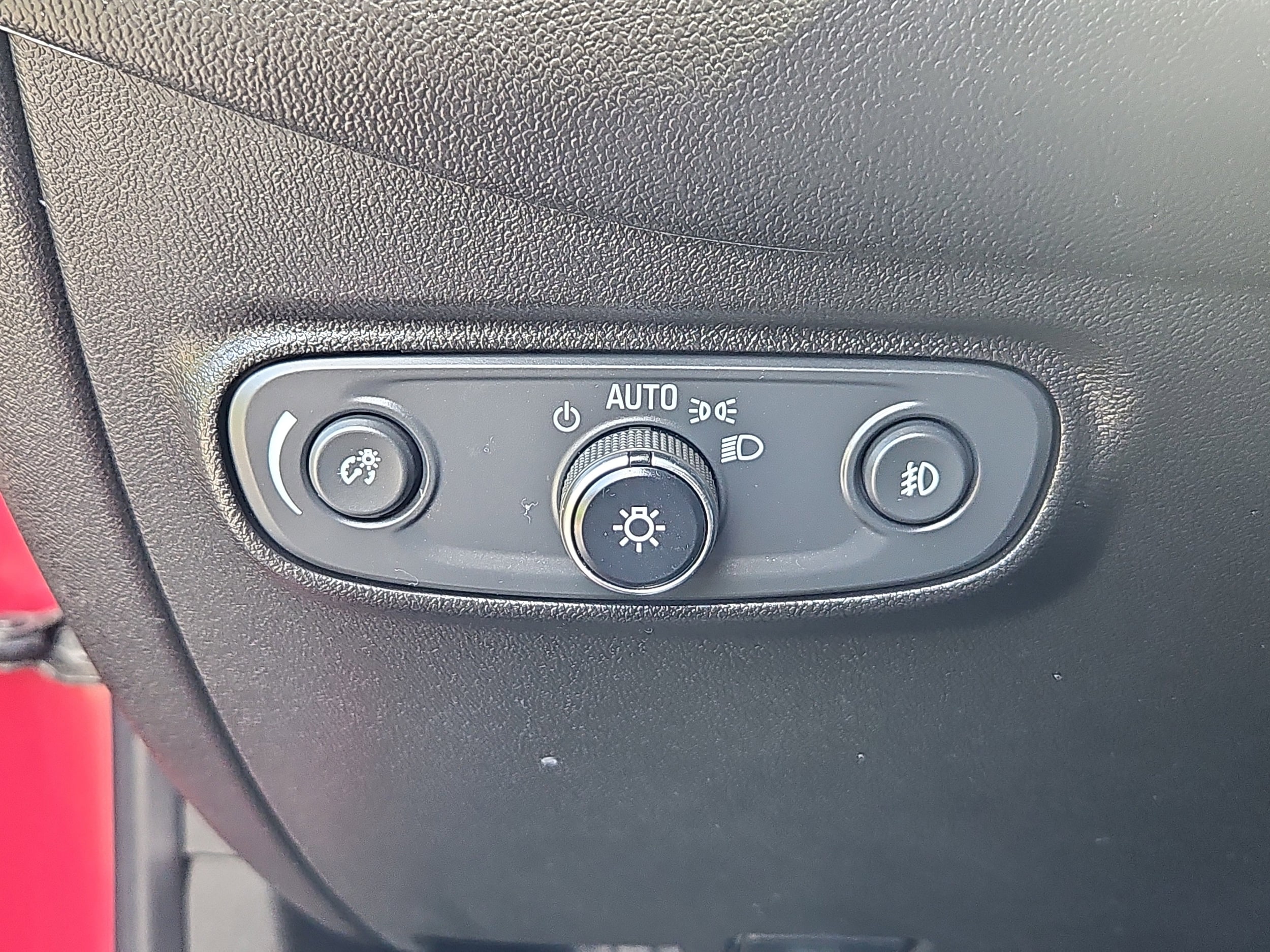 used 2020 Chevrolet Equinox car, priced at $19,839