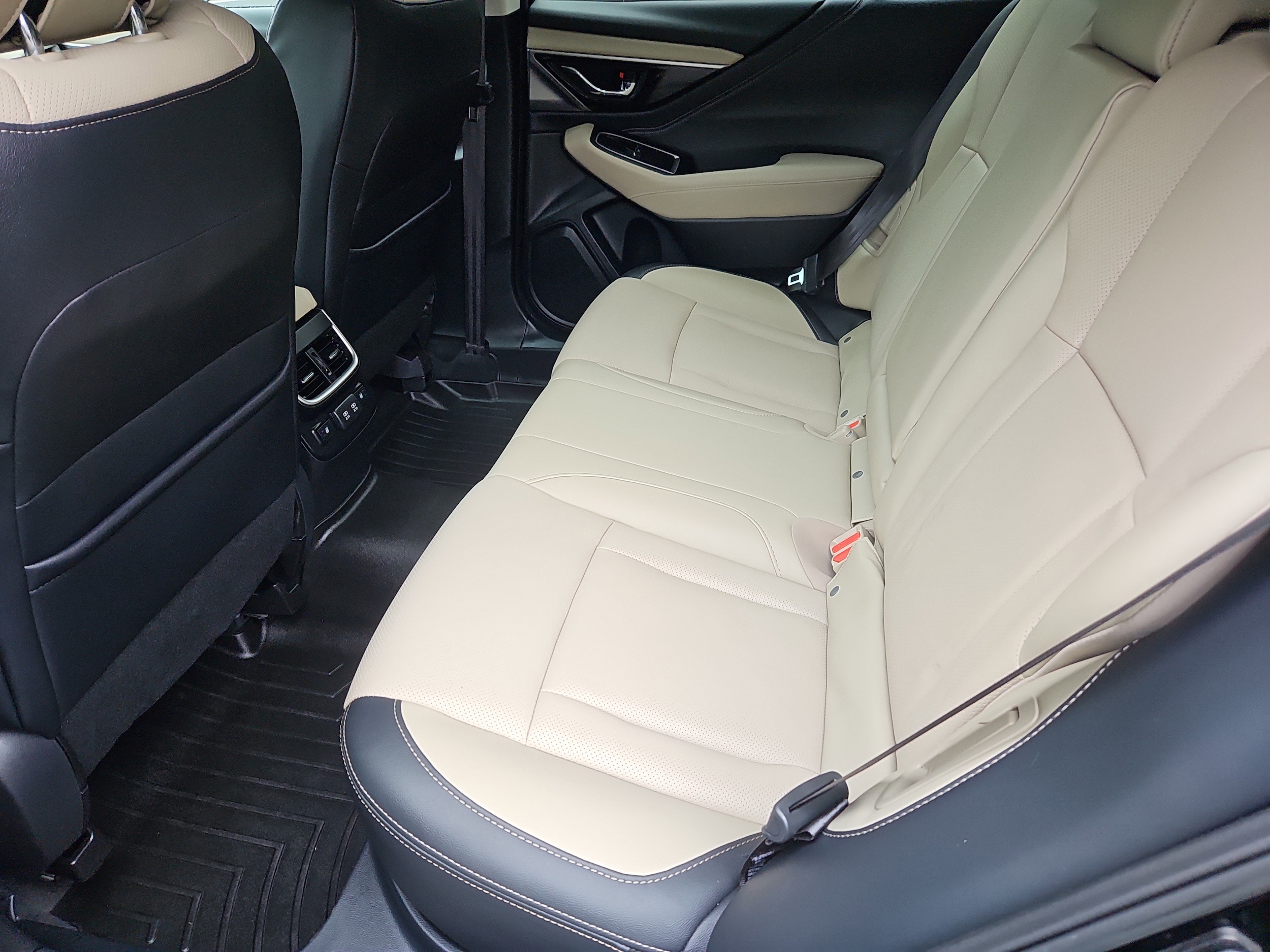 used 2022 Subaru Outback car, priced at $30,659