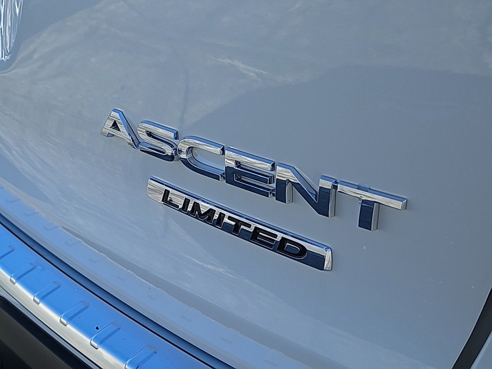 new 2025 Subaru Ascent car, priced at $47,221