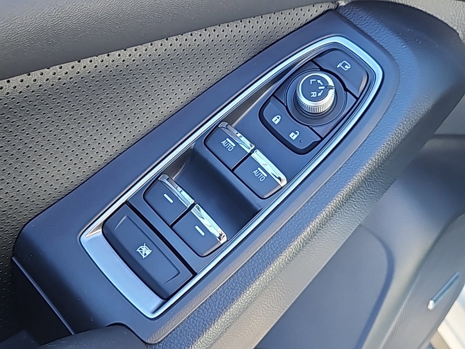 new 2025 Subaru Ascent car, priced at $47,221