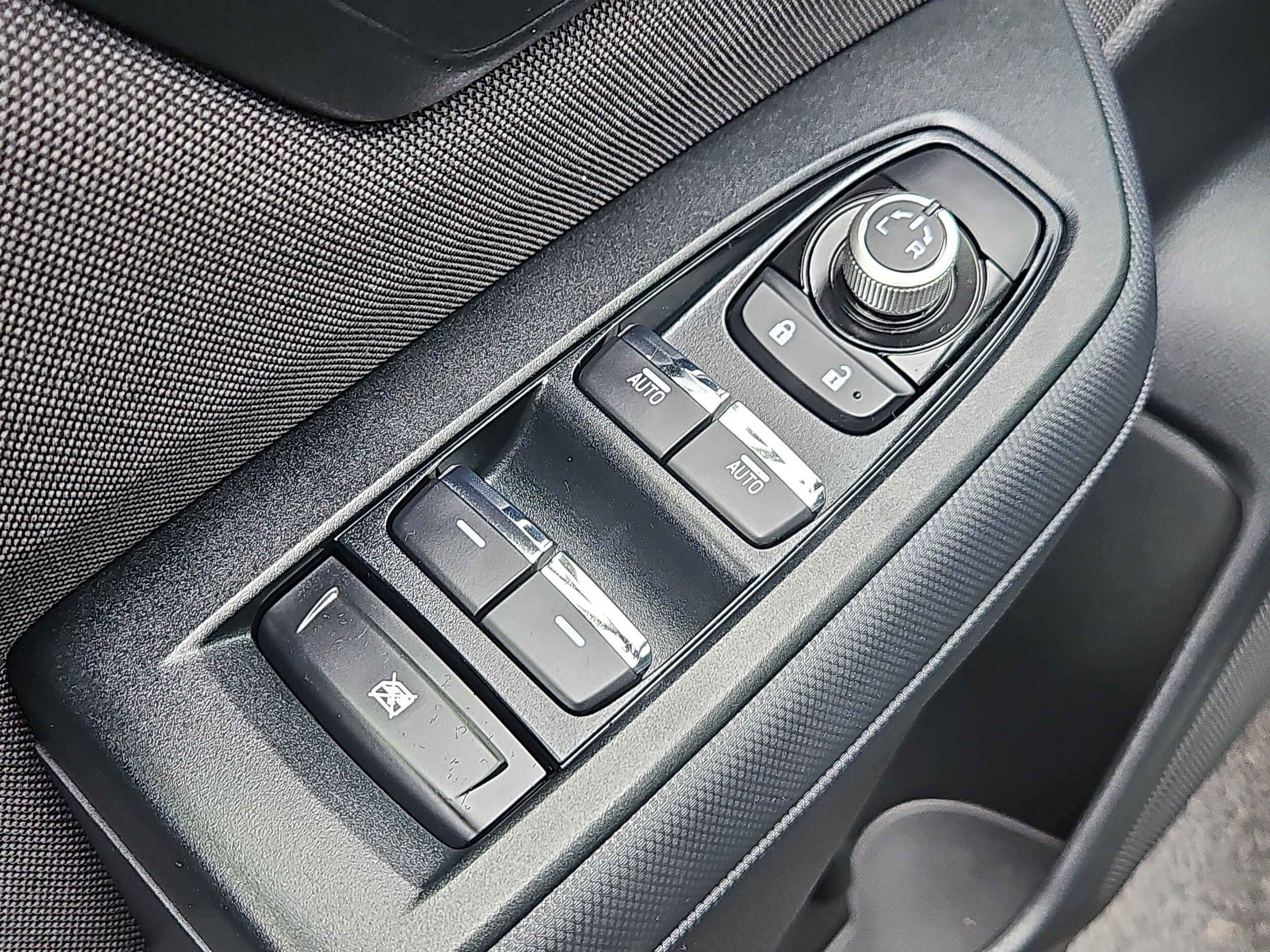 used 2025 Subaru Forester car, priced at $31,990