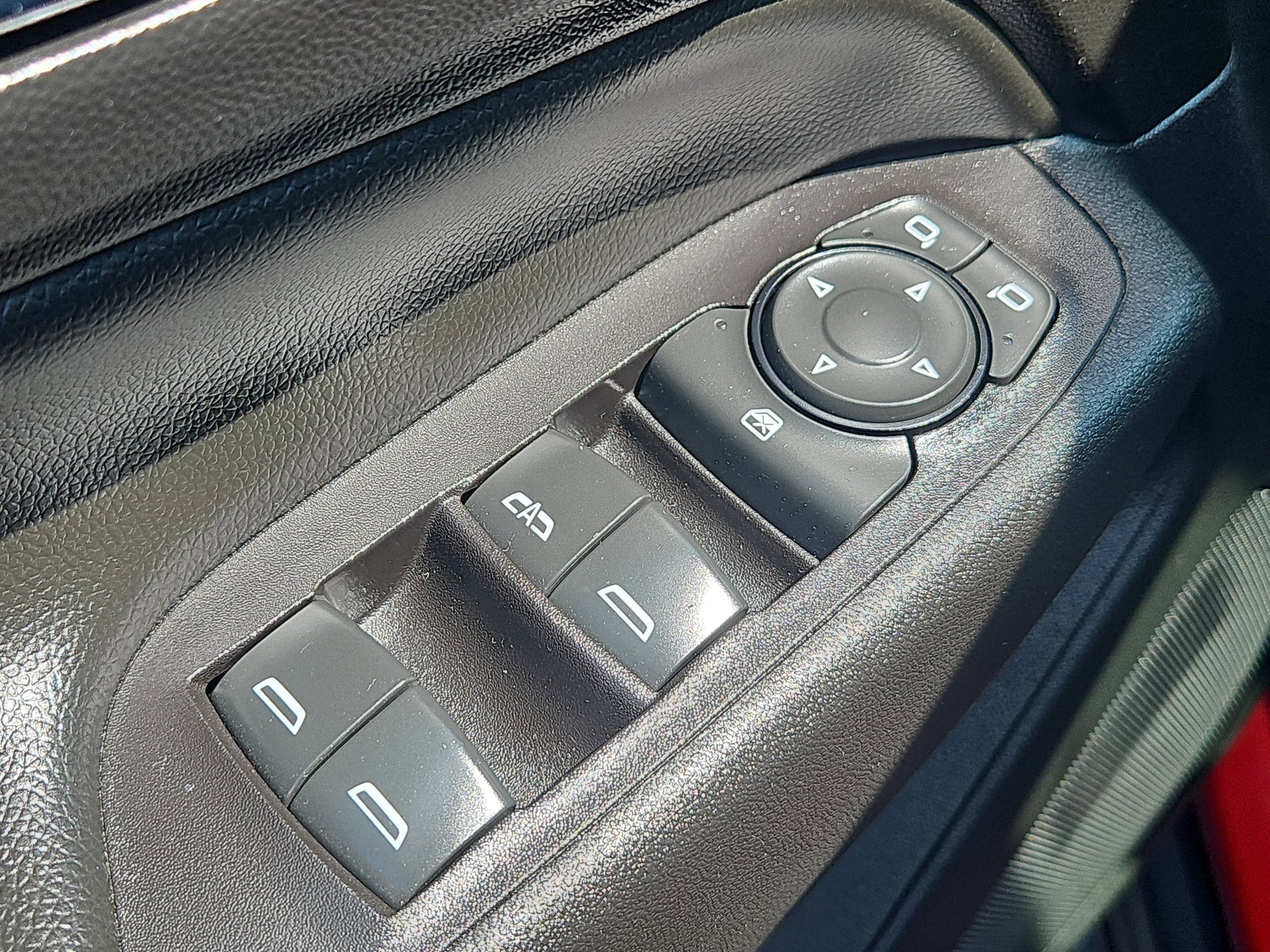 used 2020 Chevrolet Equinox car, priced at $19,839