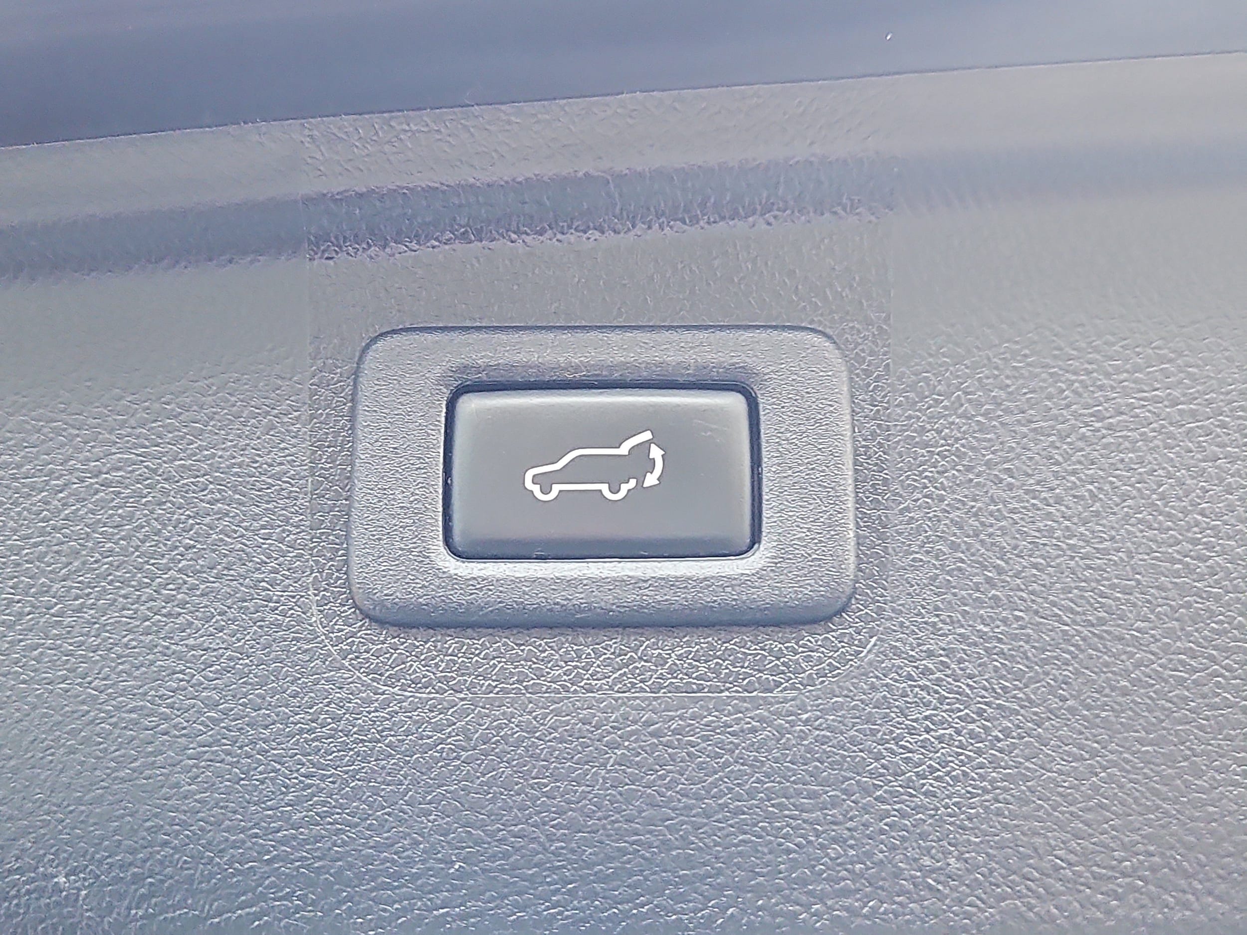 used 2016 Subaru Outback car, priced at $15,636