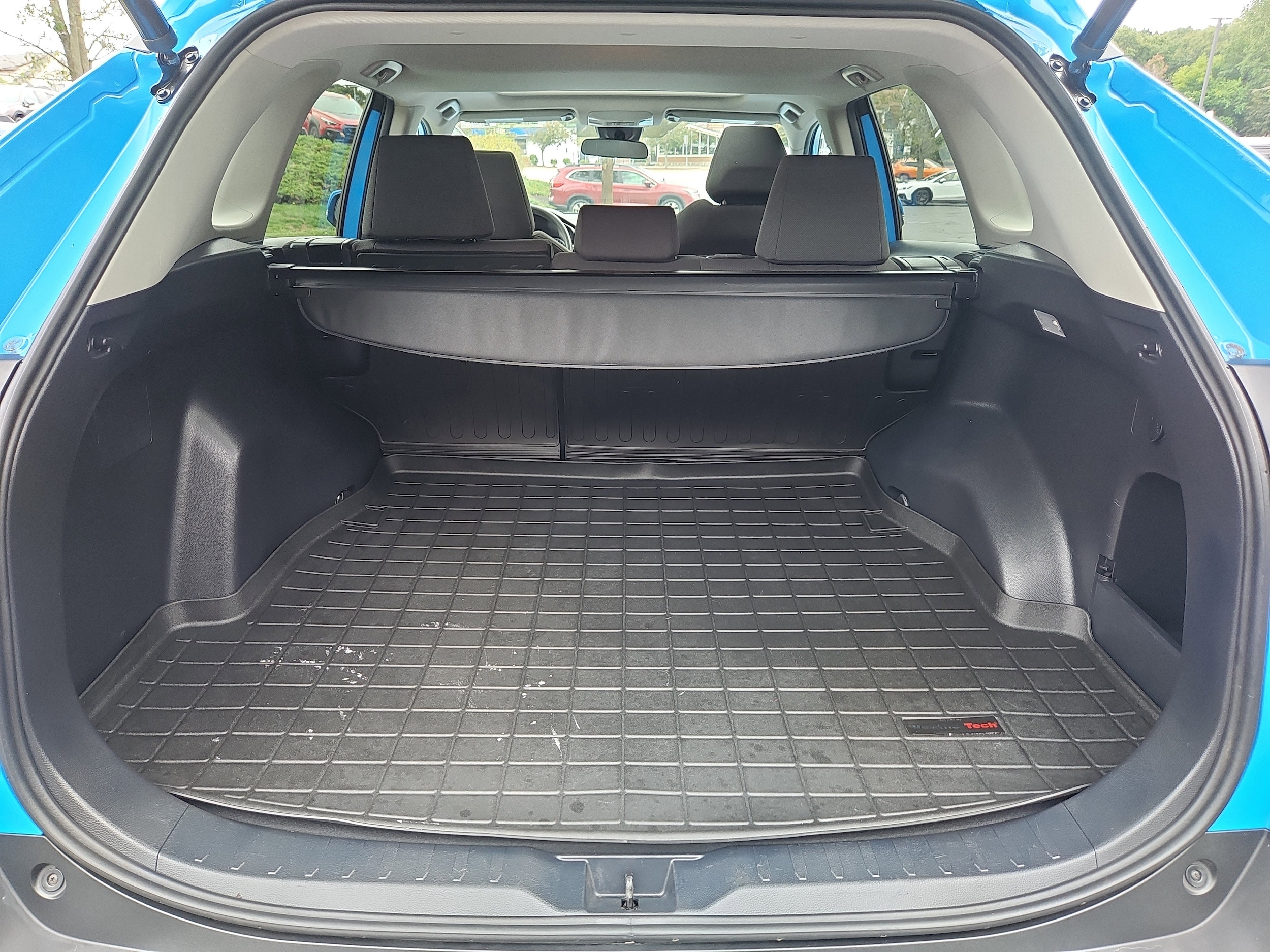 used 2019 Toyota RAV4 car, priced at $25,921