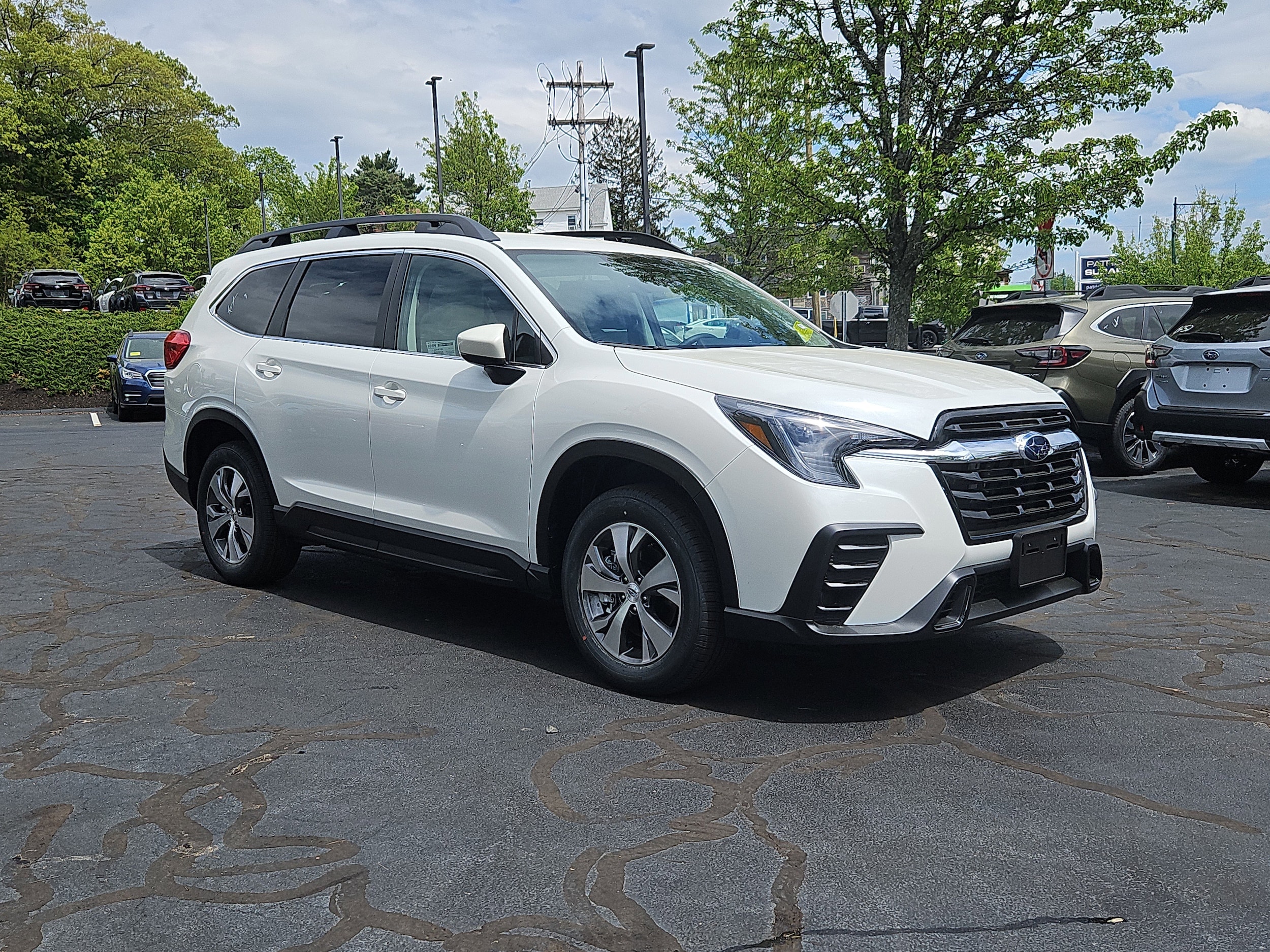 new 2025 Subaru Ascent car, priced at $41,175
