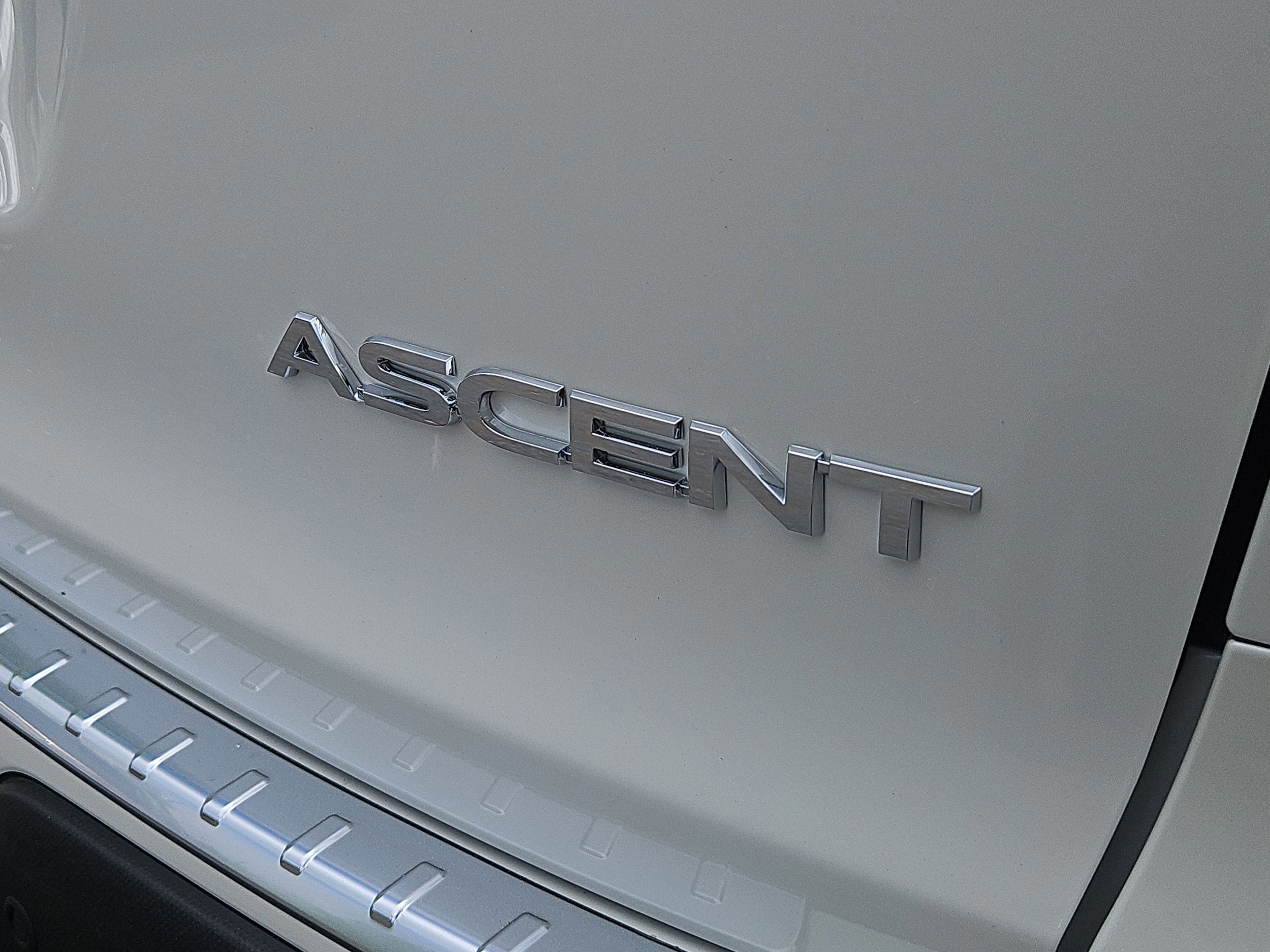 new 2025 Subaru Ascent car, priced at $38,708