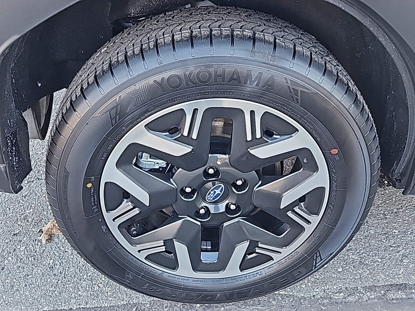 new 2025 Subaru Forester car, priced at $33,951