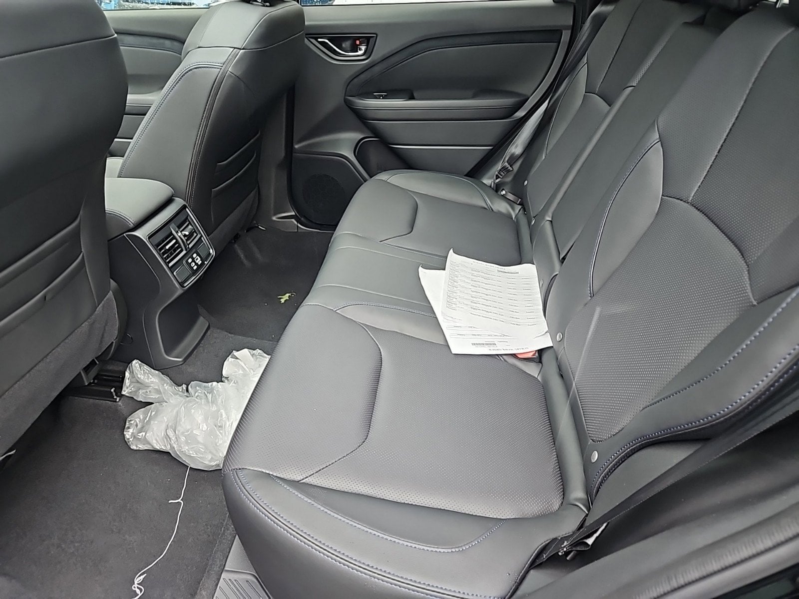 new 2025 Subaru Forester car, priced at $40,174