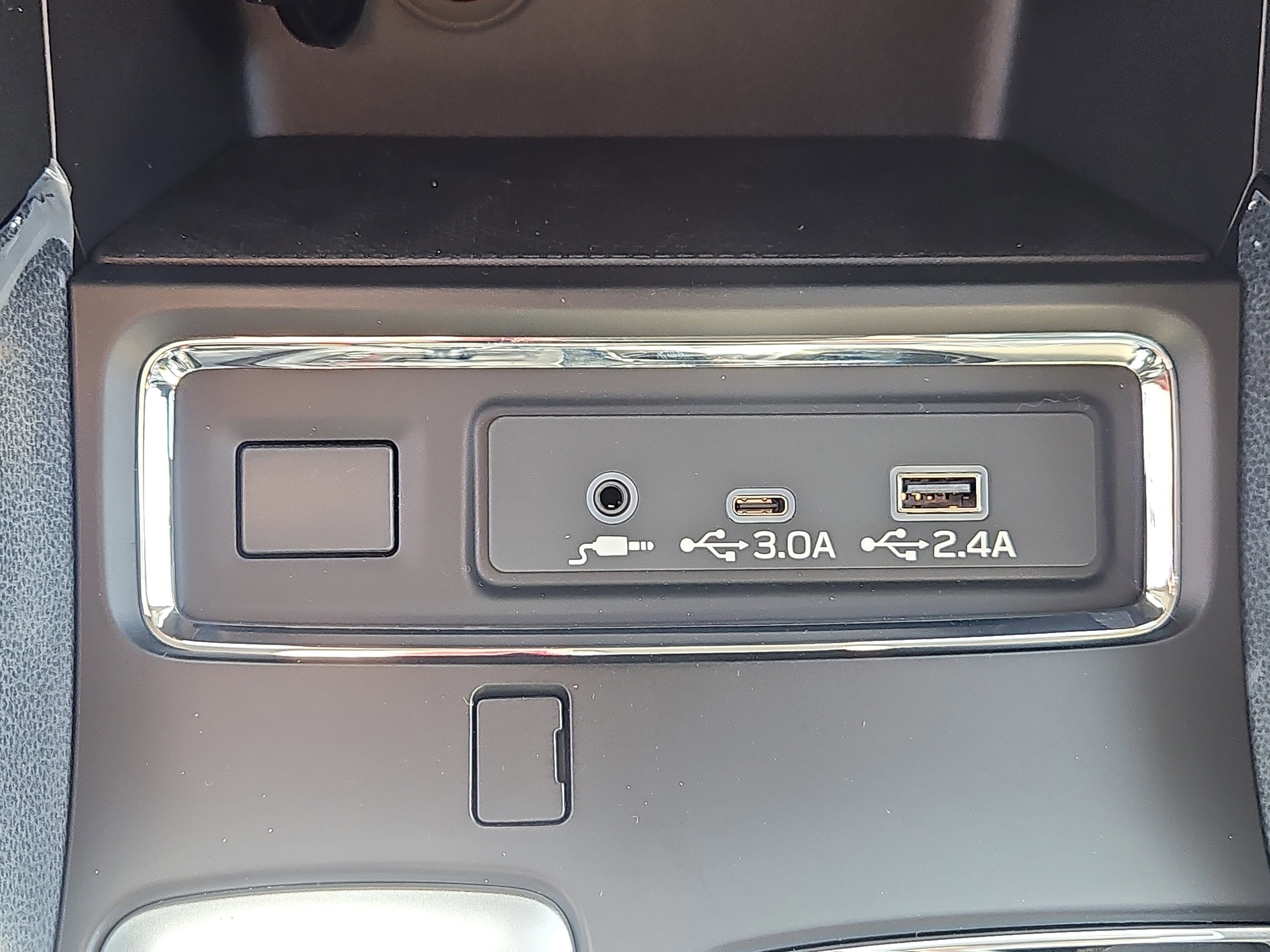new 2025 Subaru Ascent car, priced at $41,467