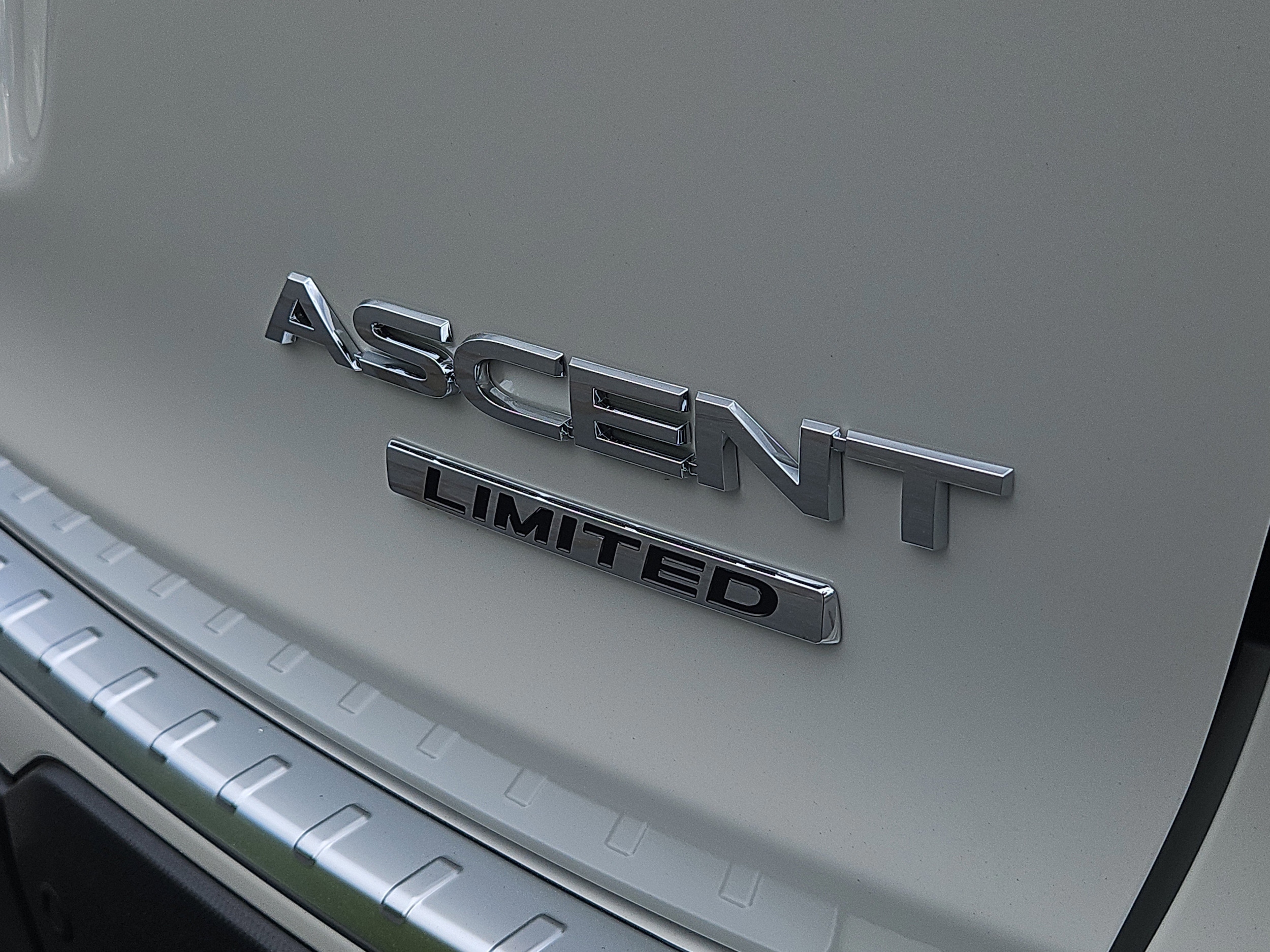 new 2025 Subaru Ascent car, priced at $45,587