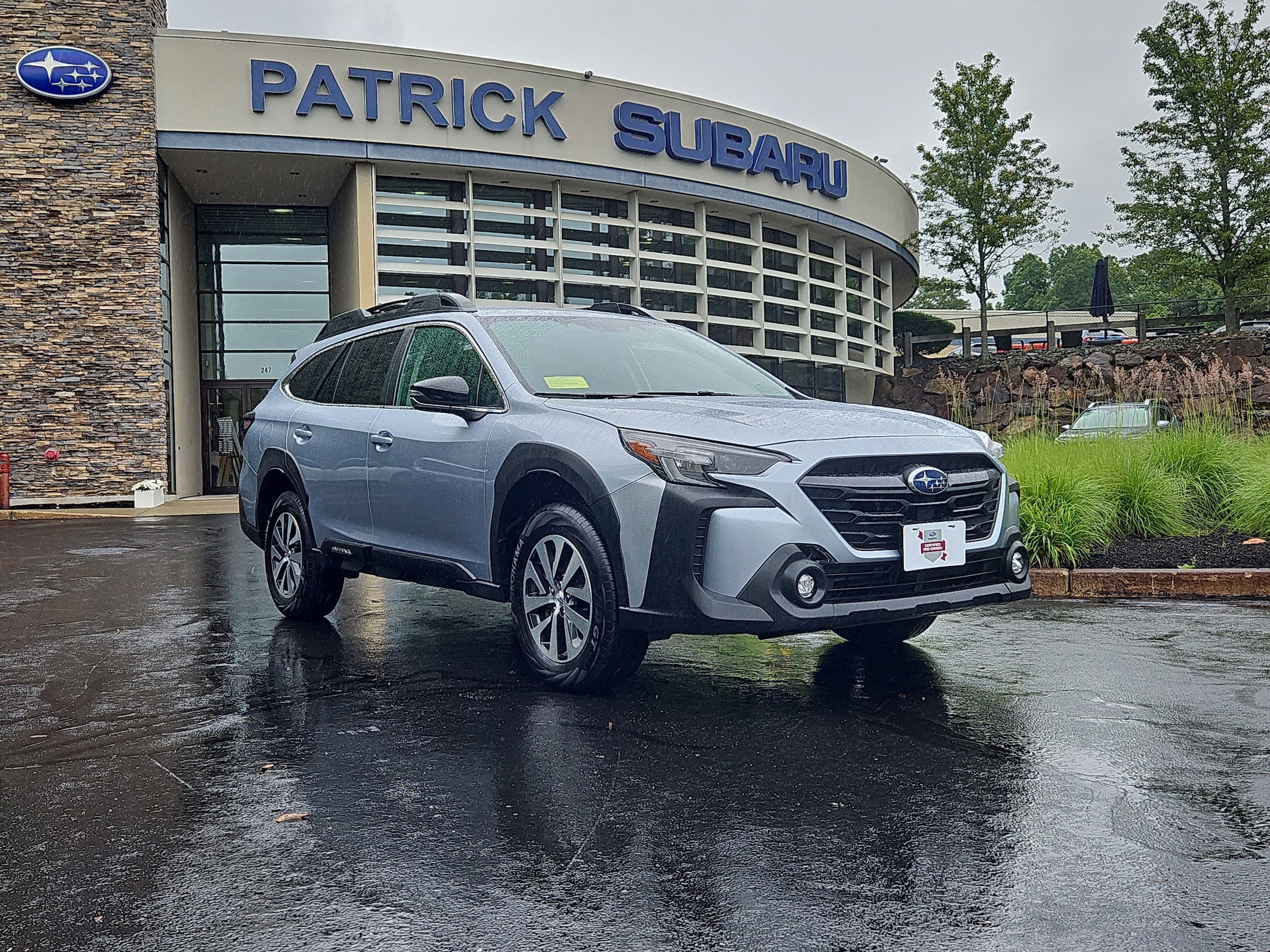 used 2024 Subaru Outback car, priced at $31,528