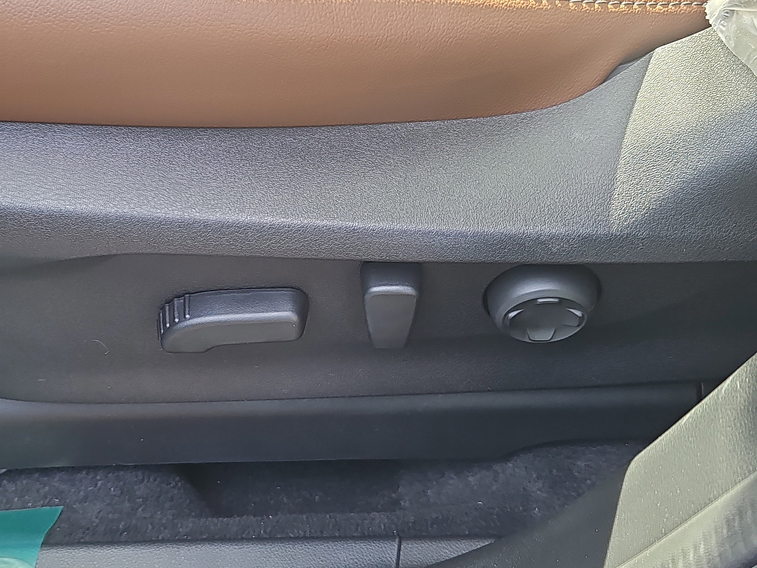 new 2025 Subaru Ascent car, priced at $49,265